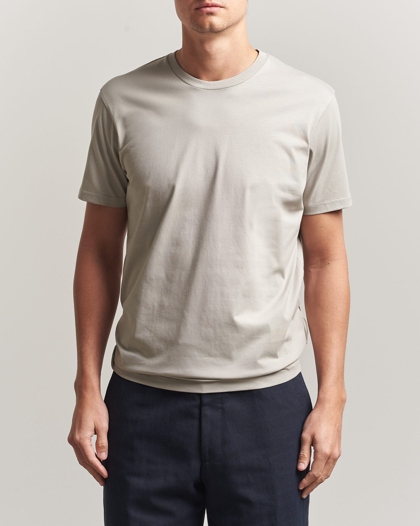 Herr | T-Shirts | Sunspel | Riviera Midweight T-Shirt Ash