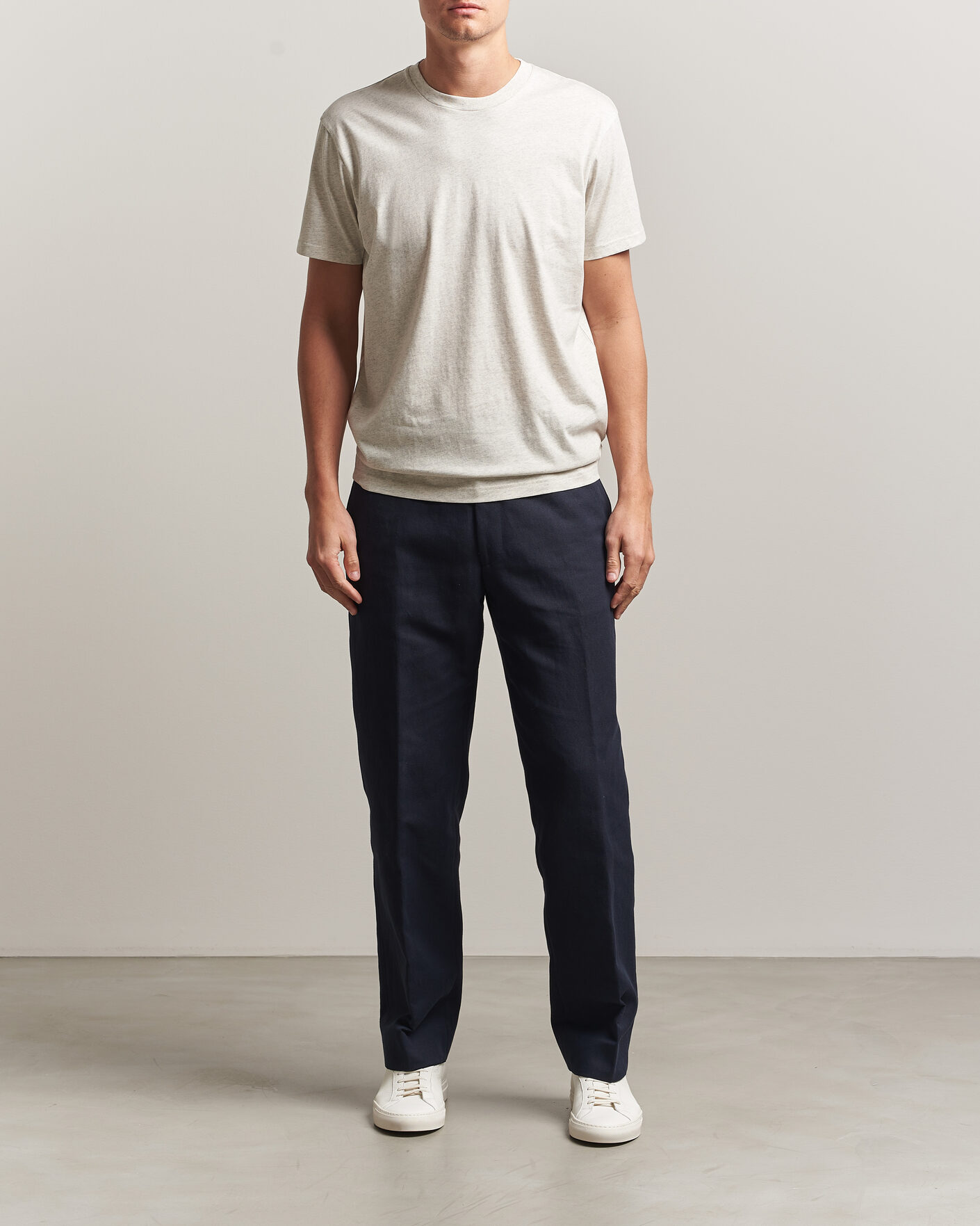 Herr | T-Shirts | Sunspel | Riviera Midweight T-Shirt Archive White