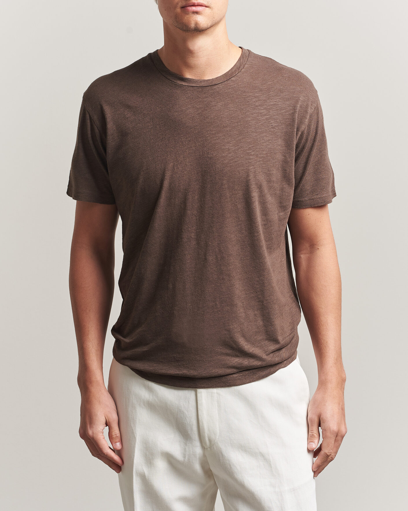 Herr | T-Shirts | Sunspel | Pima Cotton/Linen T-Shirt Dark Walnut