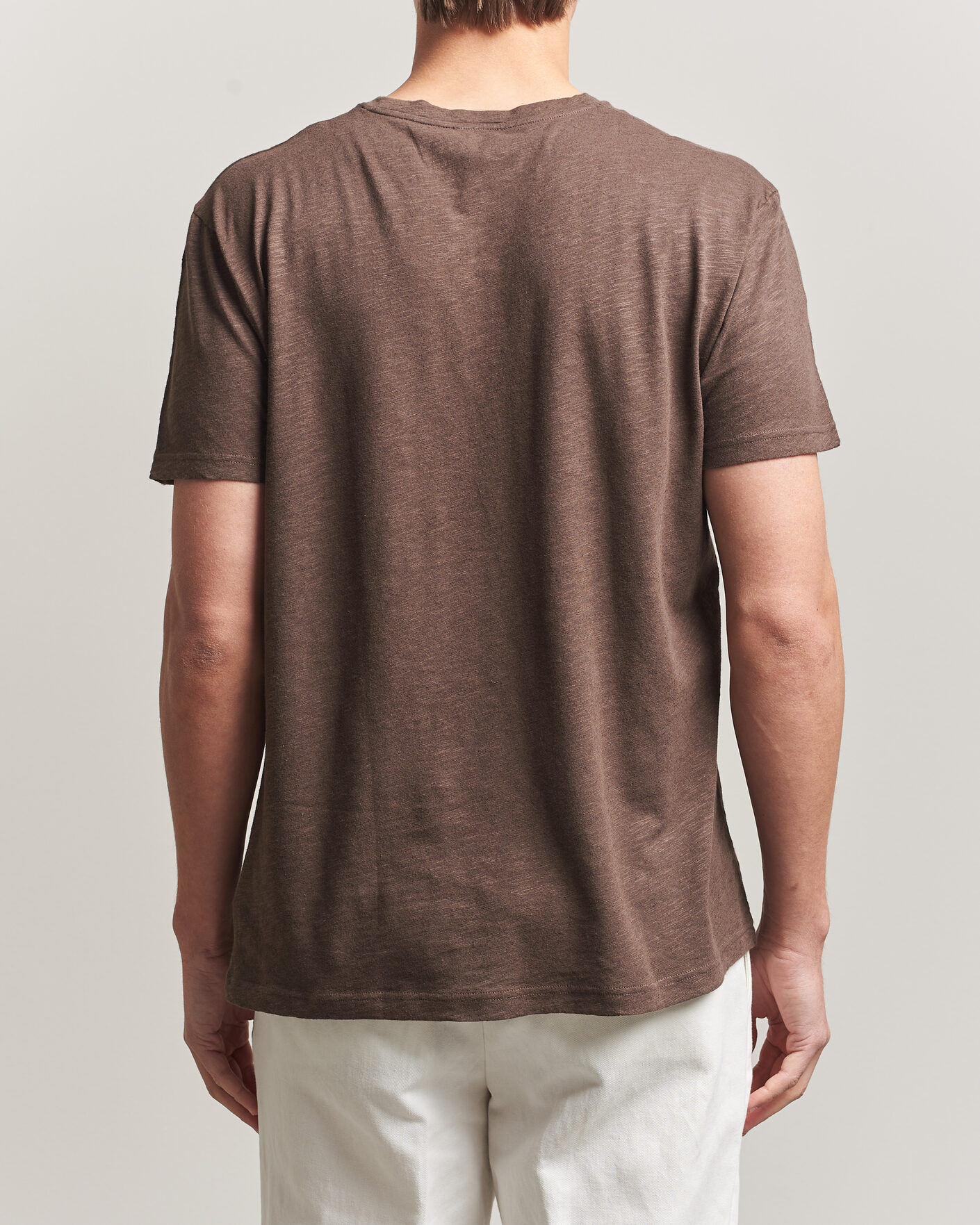 Herr | T-Shirts | Sunspel | Pima Cotton/Linen T-Shirt Dark Walnut