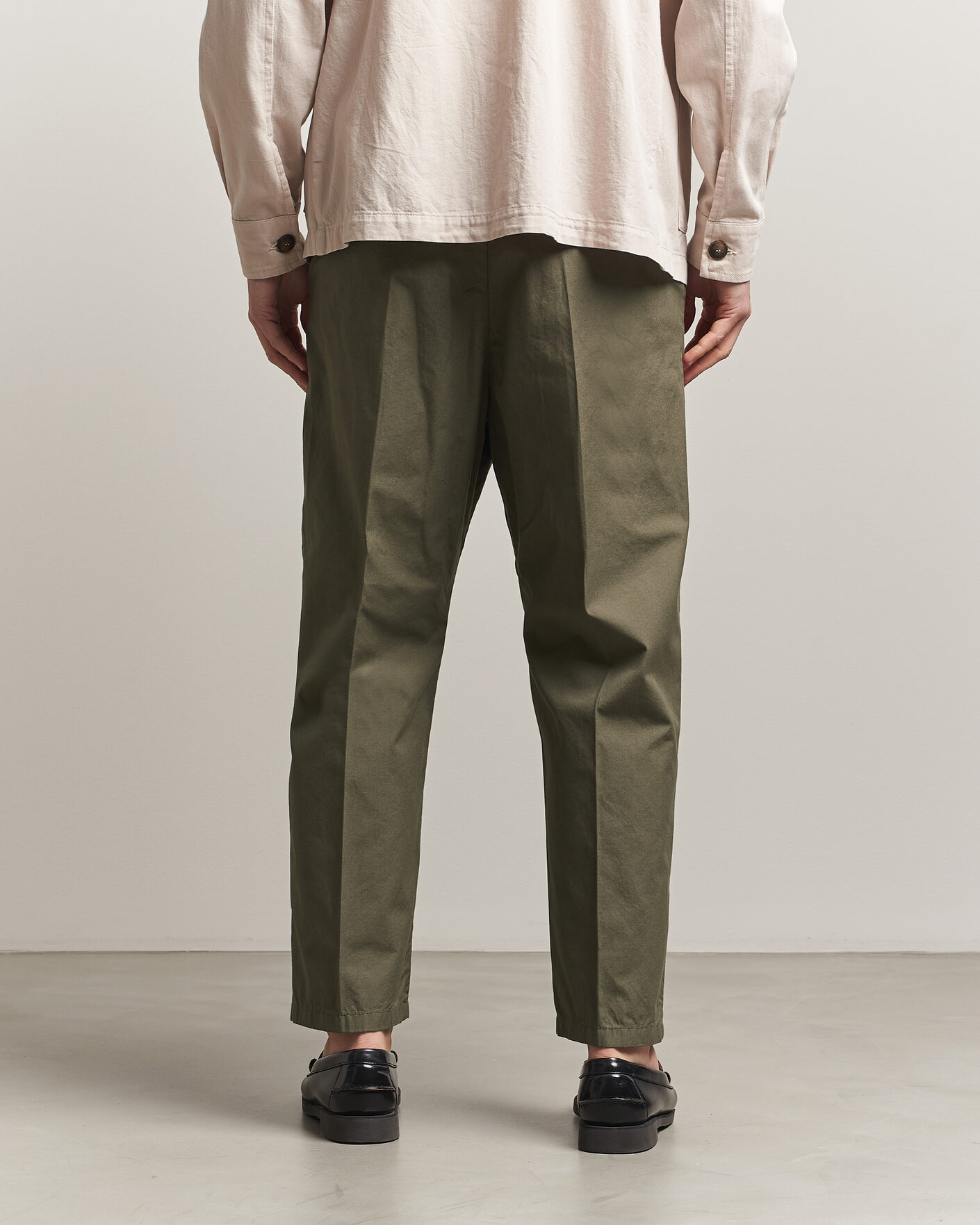 Herr | Byxor | Massimo Alba | Stan Pleated Chinos Military