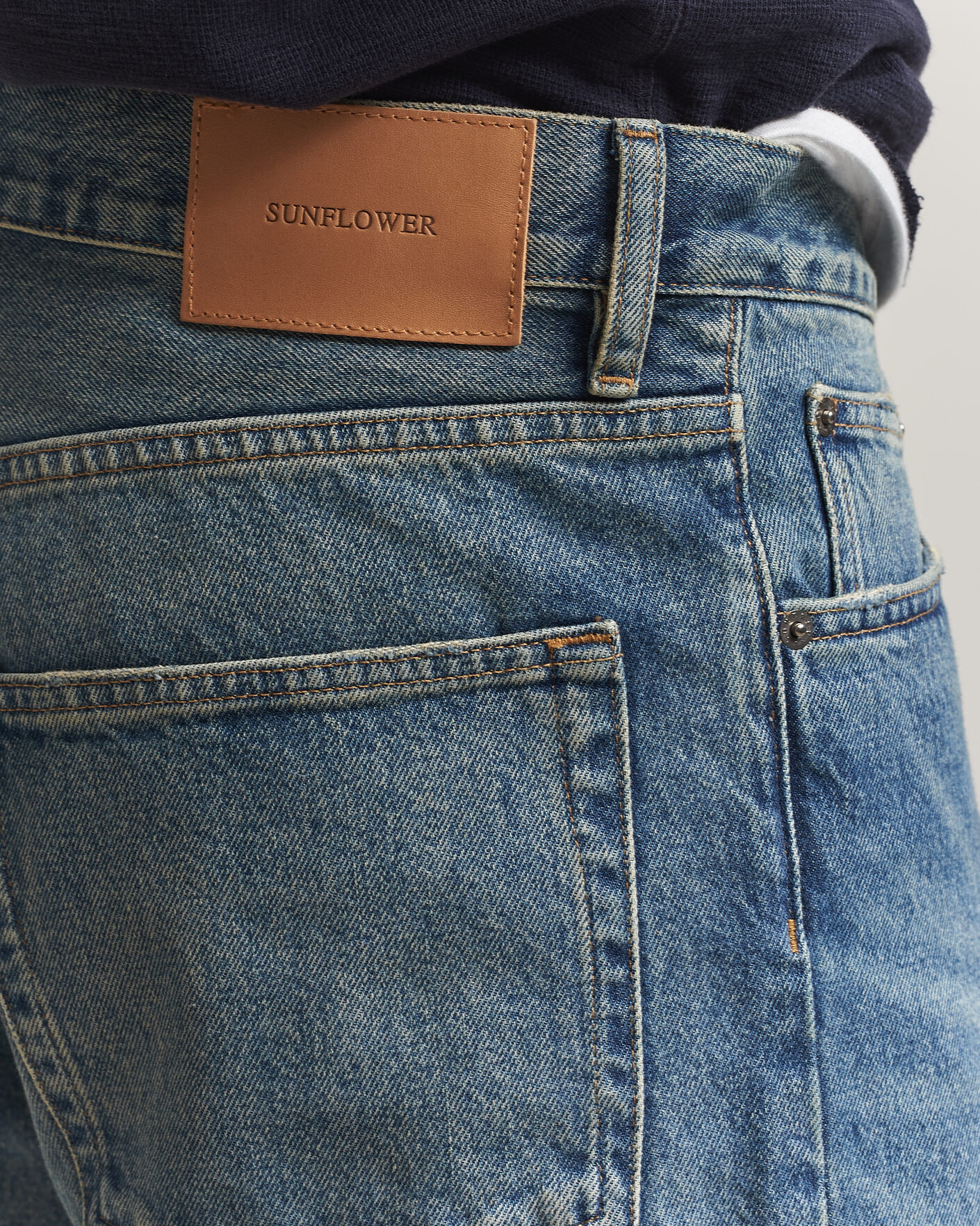 Herr | Byxor | Sunflower | Loose Jeans Blue Vintage