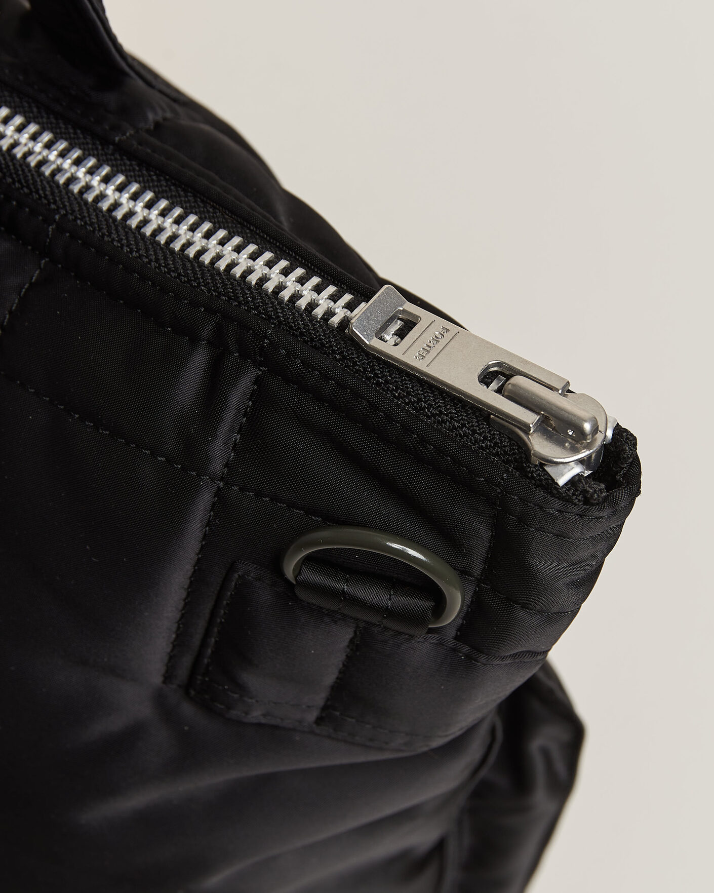 Herr | Väskor | Porter-Yoshida & Co. | Tanker Helmet Bag Black