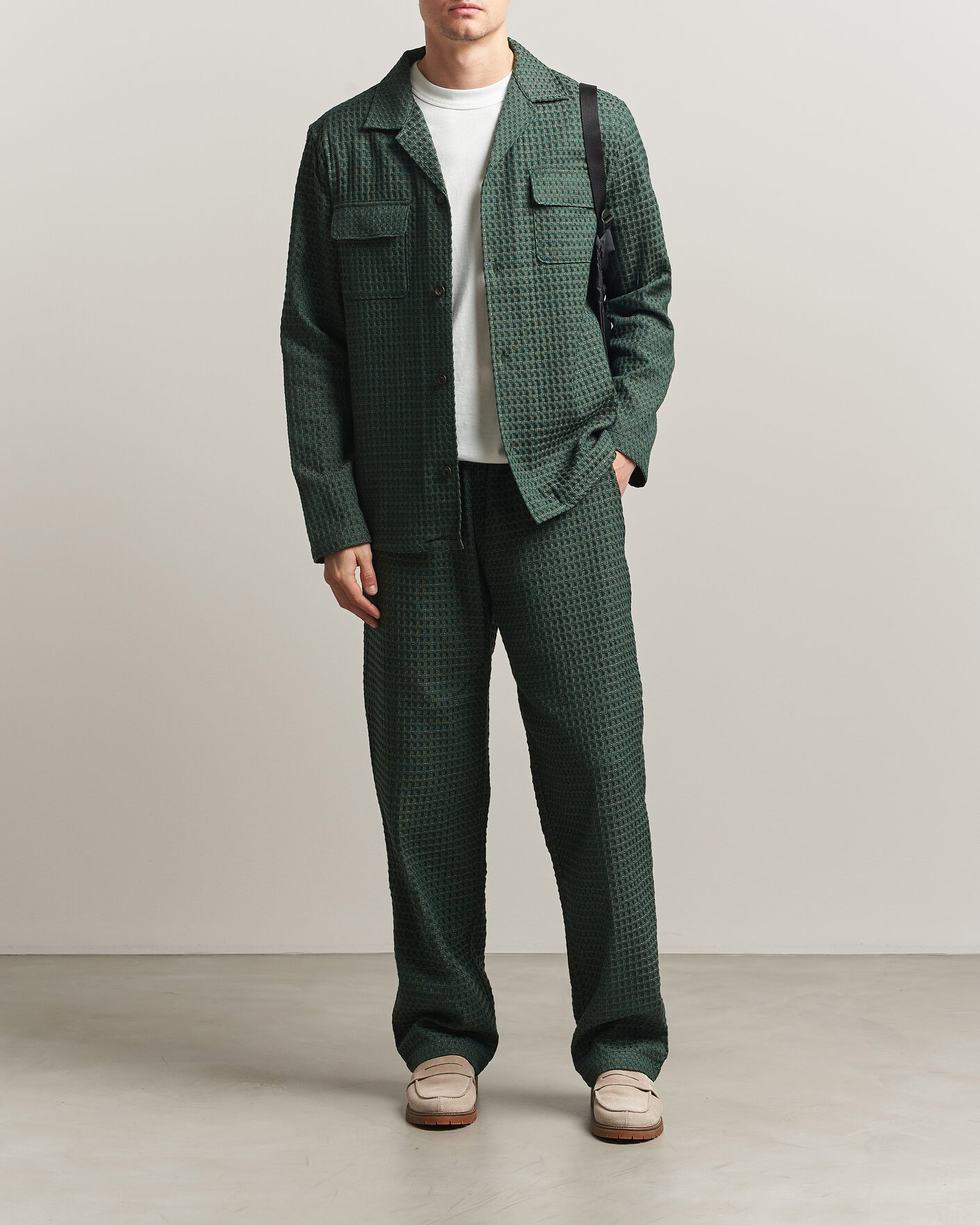 Herr | Skjortor | LES DEUX | Check Seersucker Overshirt Pine Green