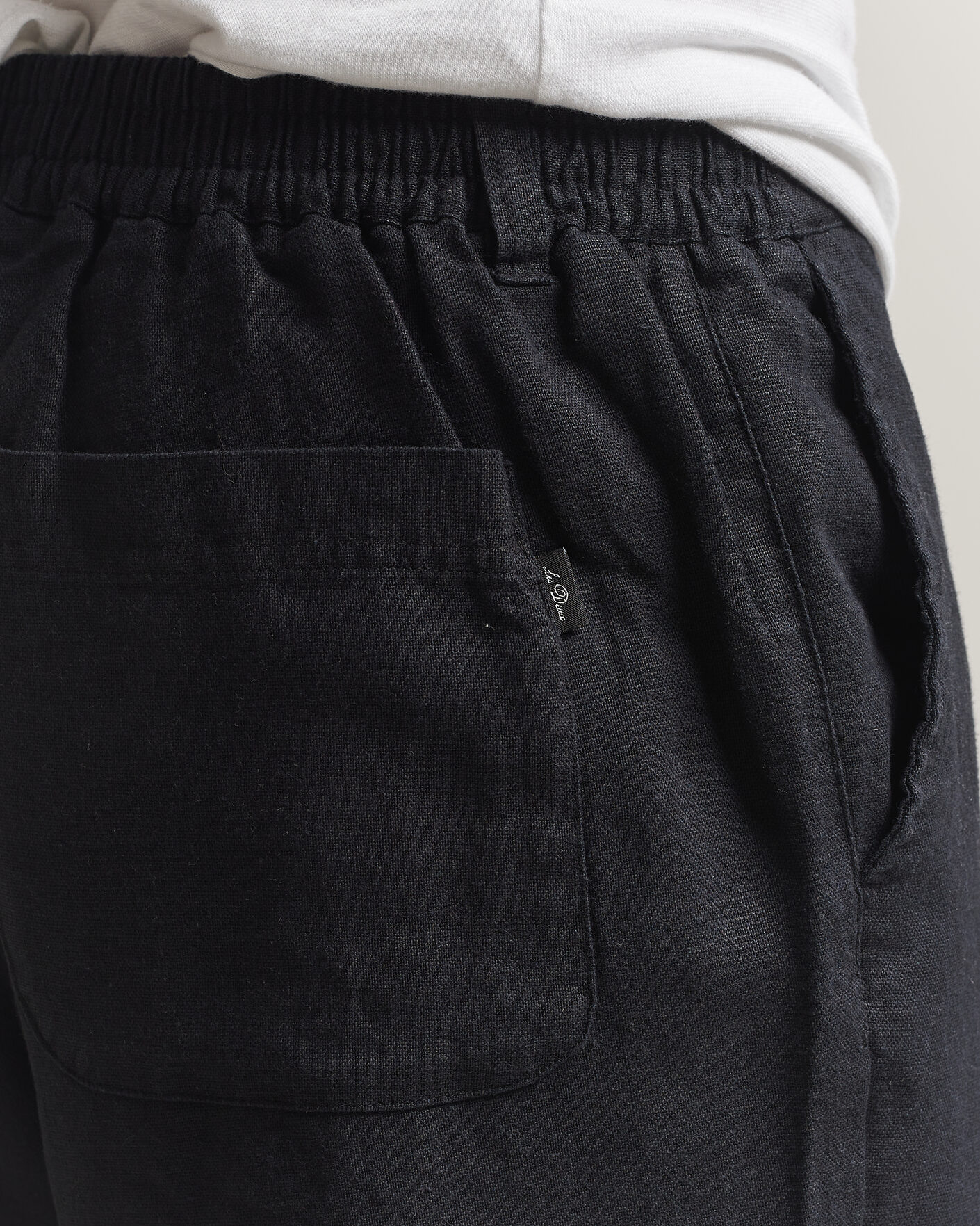 Herr | Byxor | LES DEUX | Linen Comfort Suit Pants Black