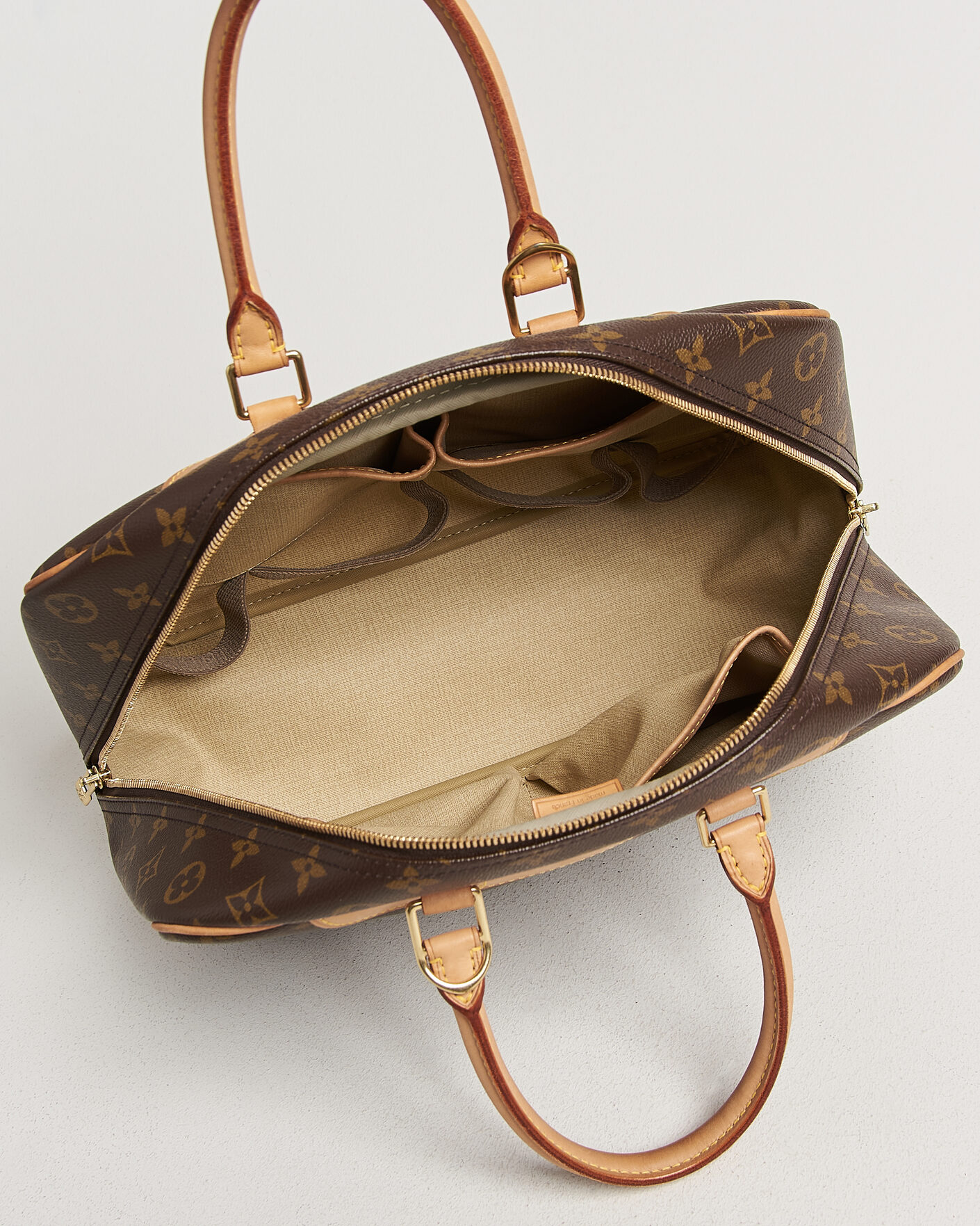 Herr | Pre-Owned & Vintage Bags | Louis Vuitton Pre-Owned | Deauville Bag Monogram