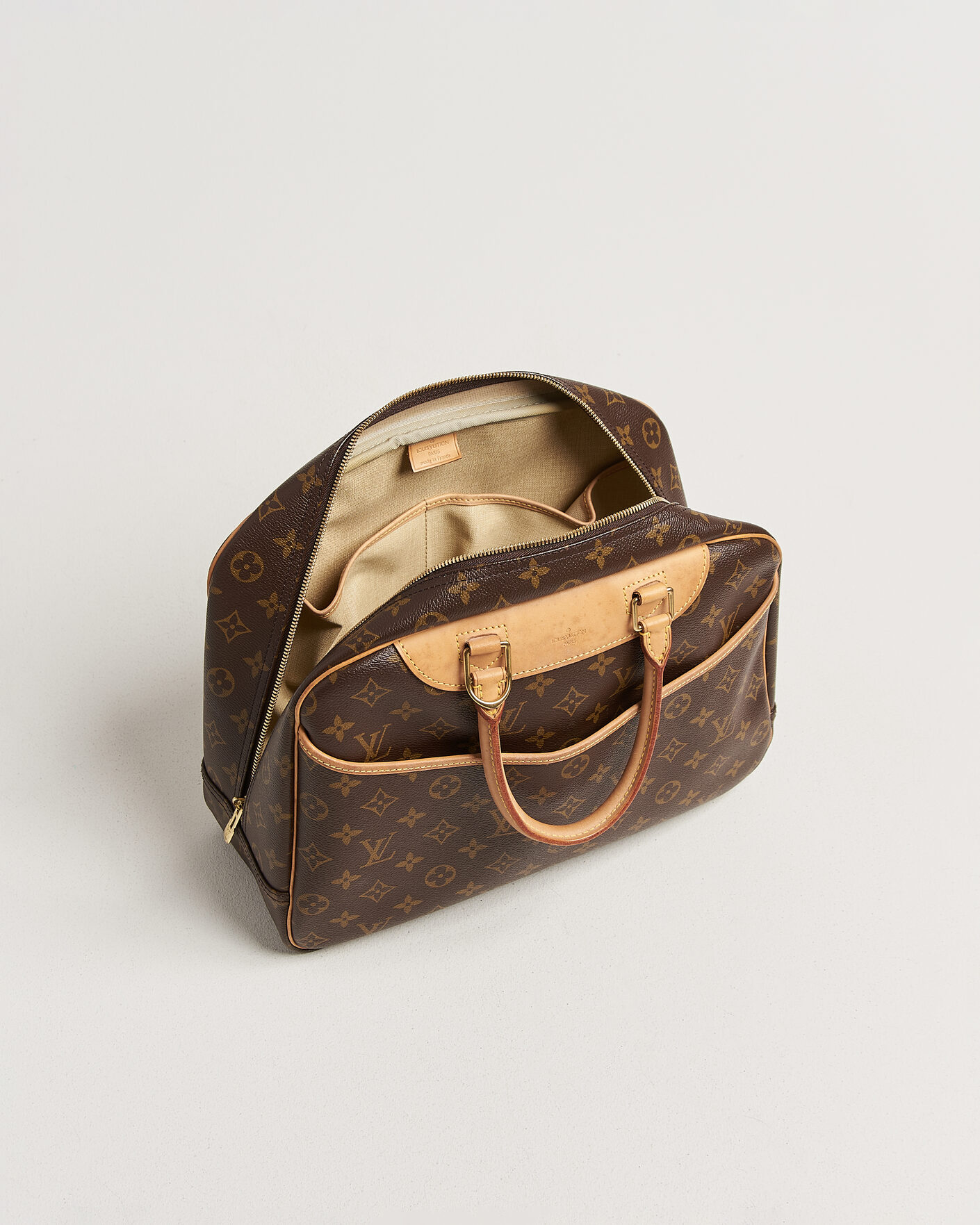 Herr | Pre-Owned & Vintage Bags | Louis Vuitton Pre-Owned | Deauville Bag Monogram