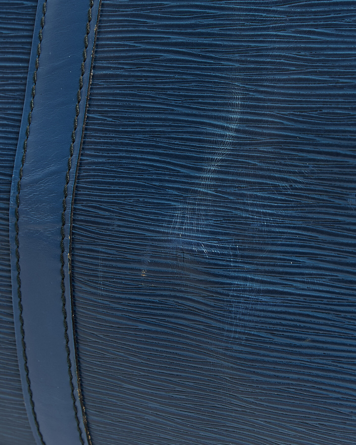 Herr | Pre-Owned & Vintage Bags | Louis Vuitton Pre-Owned | Keepall 45 Epi Leather Blue