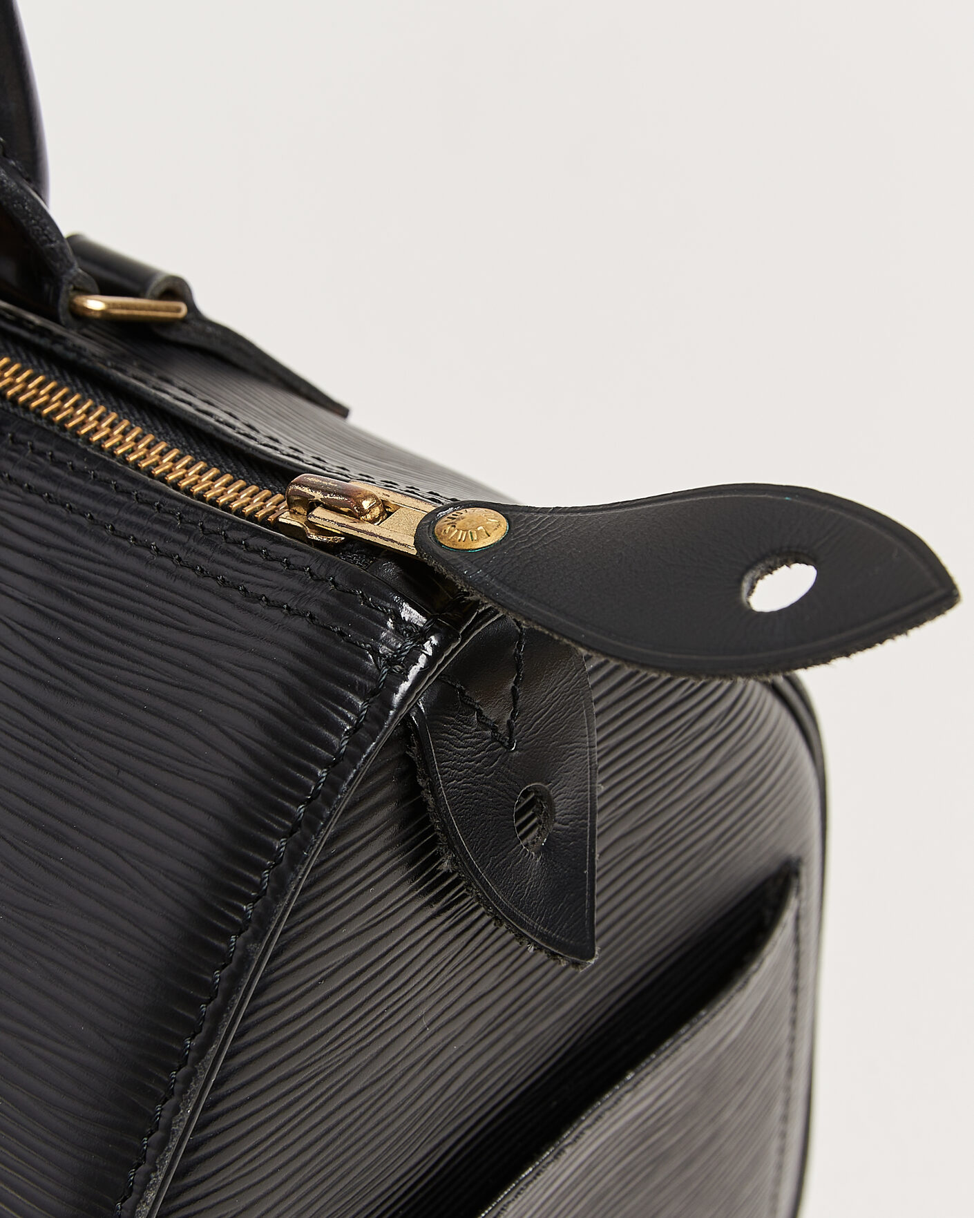 Herr | Pre-Owned & Vintage Bags | Louis Vuitton Pre-Owned | Speedy Epi Leather 25 Black
