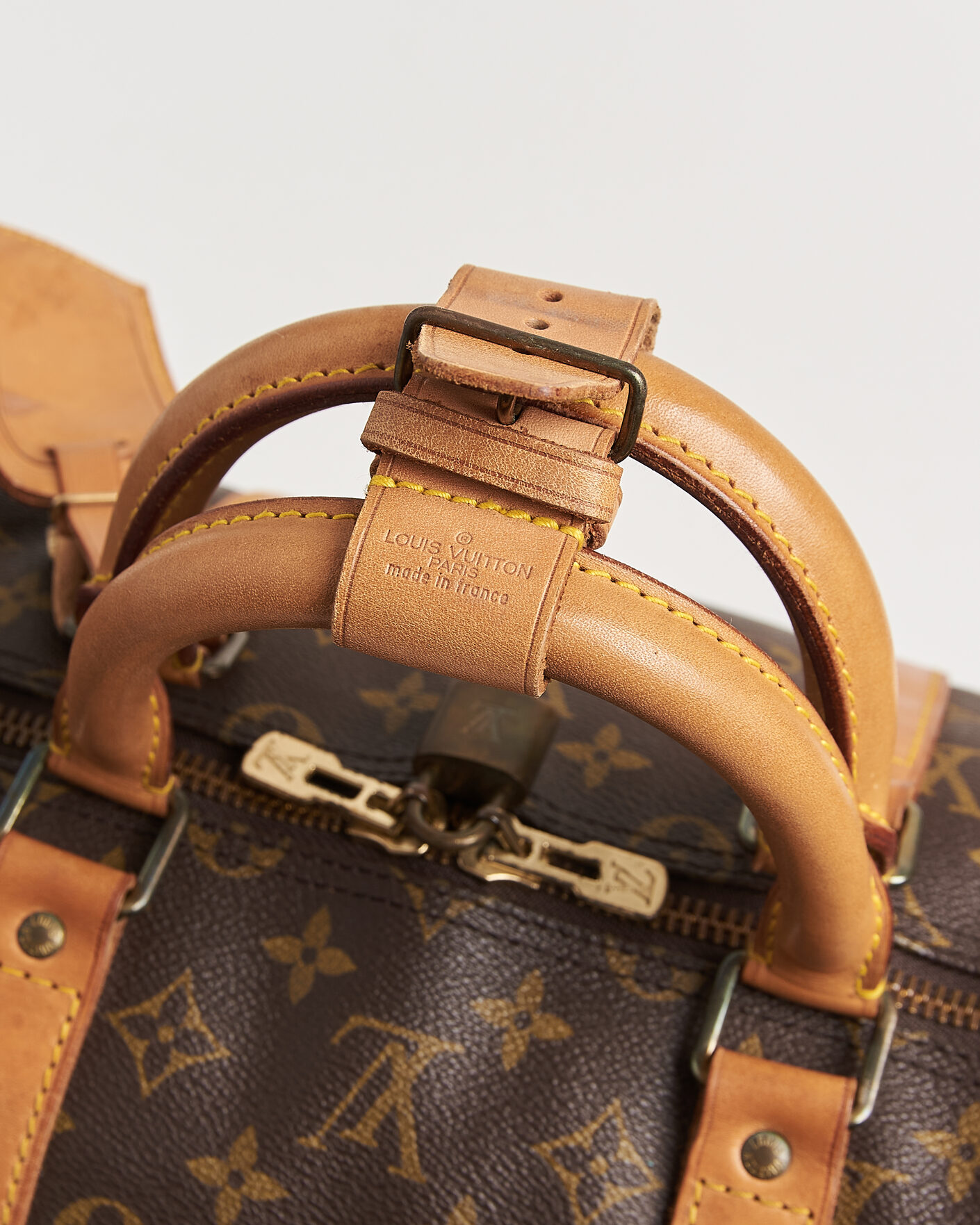 Herr | Pre-Owned & Vintage Bags | Louis Vuitton Pre-Owned | Keepall Bandouliére 55 Monogram