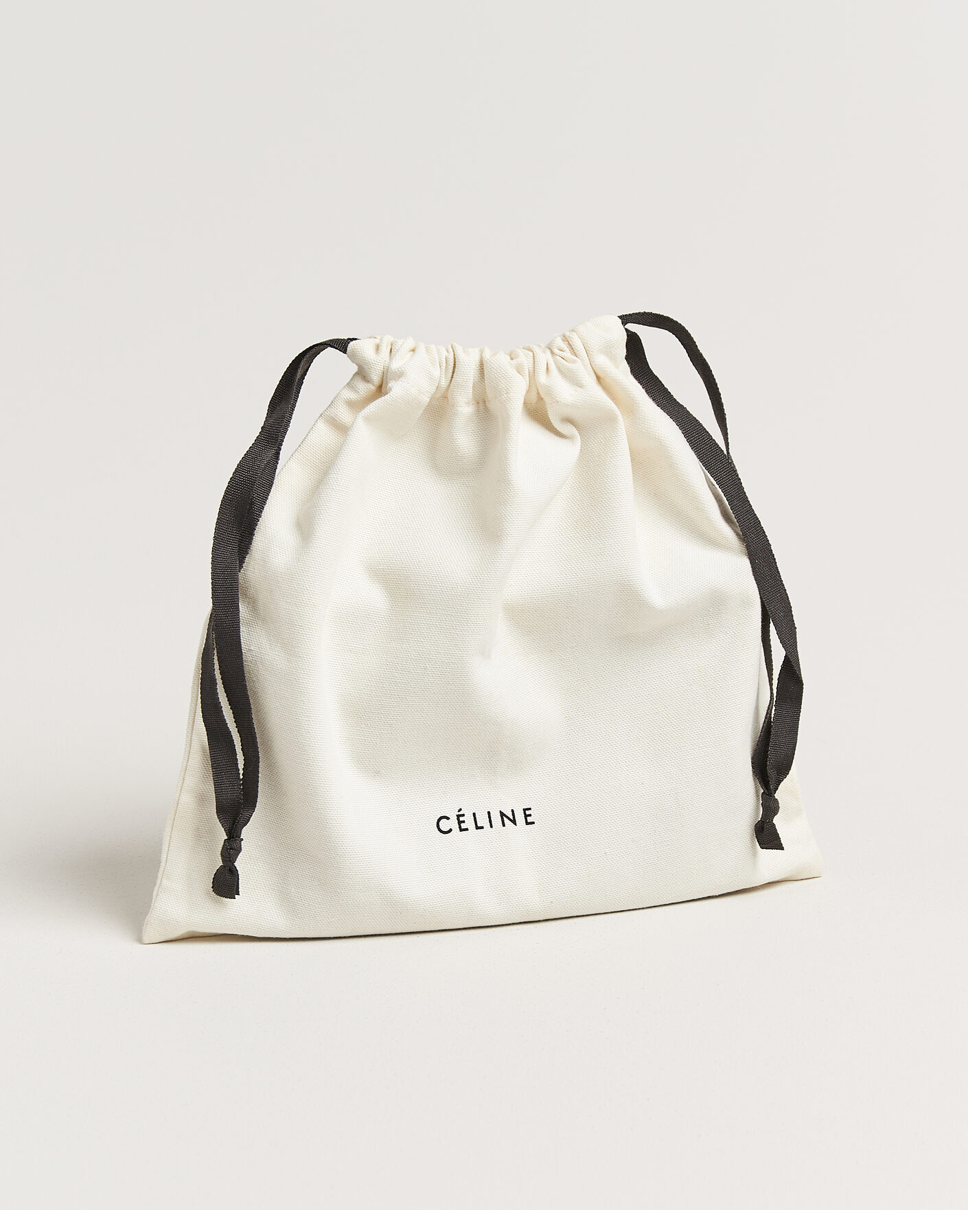 Herr | Pre-Owned & Vintage Bags | Celine Pre-Owned | Trio Bag Small Leather Black