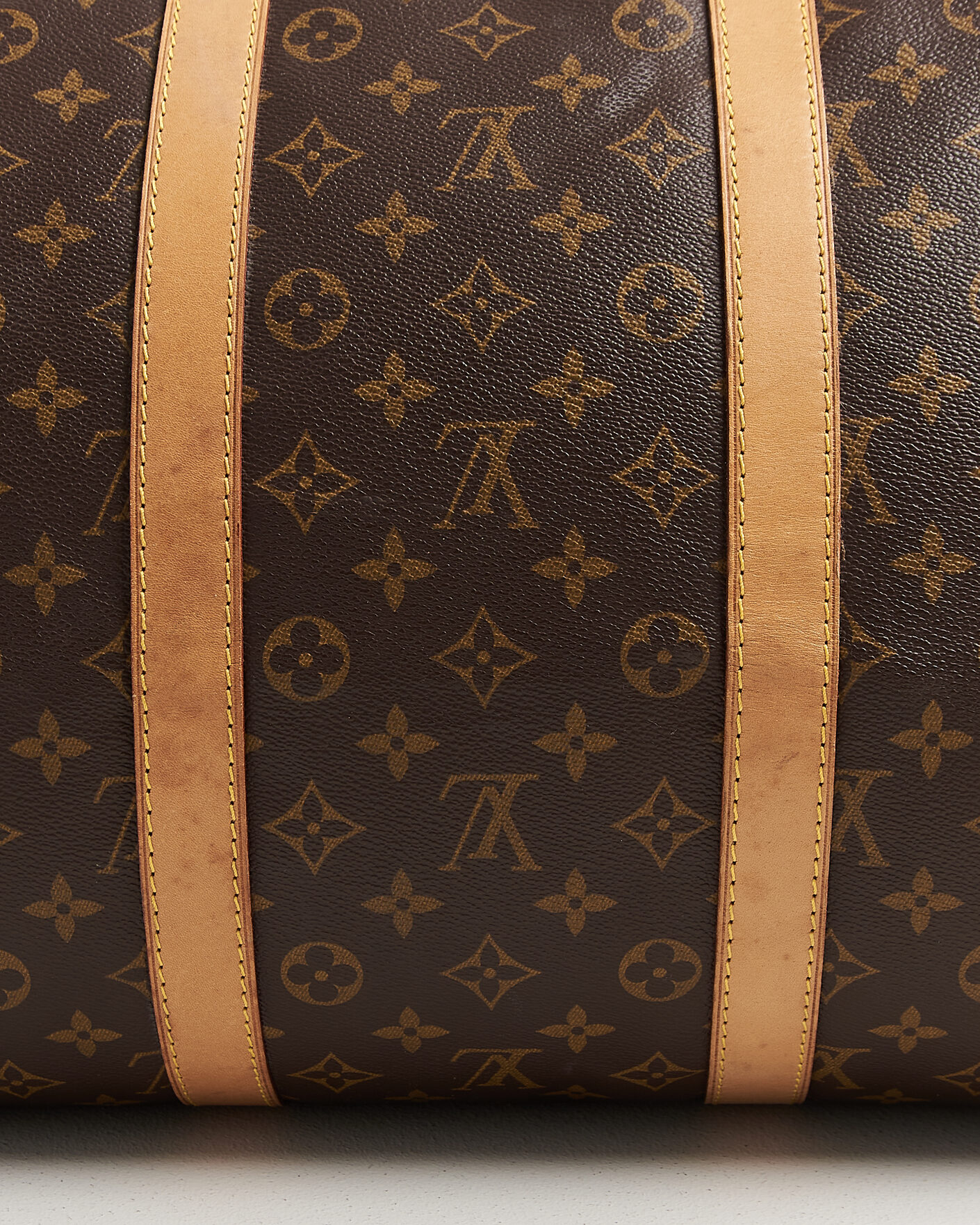 Herr | Pre-Owned & Vintage Bags | Louis Vuitton Pre-Owned | Keepall Bandouliére 55 Monogram