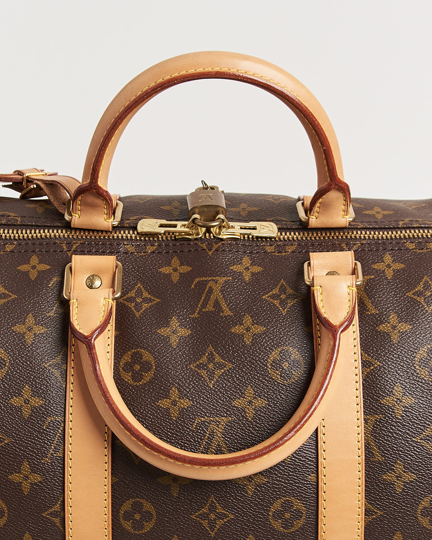 Herr | Pre-Owned & Vintage Bags | Louis Vuitton Pre-Owned | Keepall Bandouliére 55 Monogram