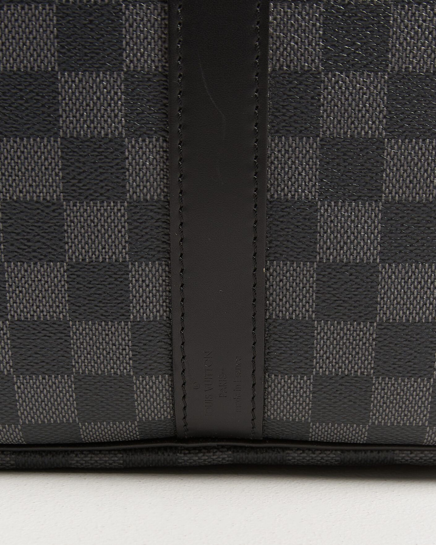 Herr | Pre-Owned & Vintage Bags | Louis Vuitton Pre-Owned | Keepall Bandouliére 55 Damier Graphite
