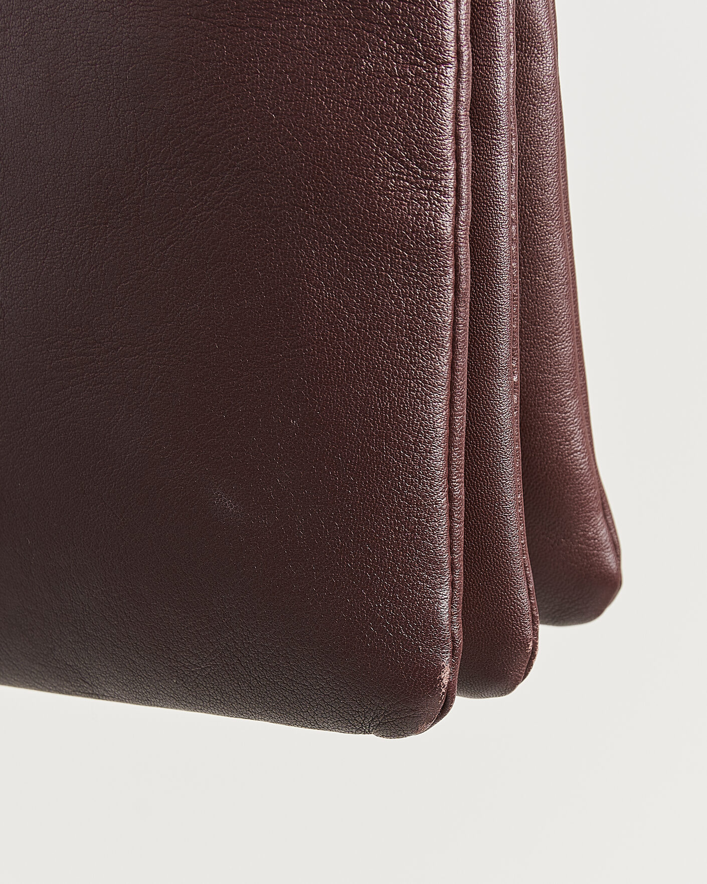 Herr | Pre-Owned & Vintage Bags | Celine Pre-Owned | Trio Bag Medium Leather Burgundy