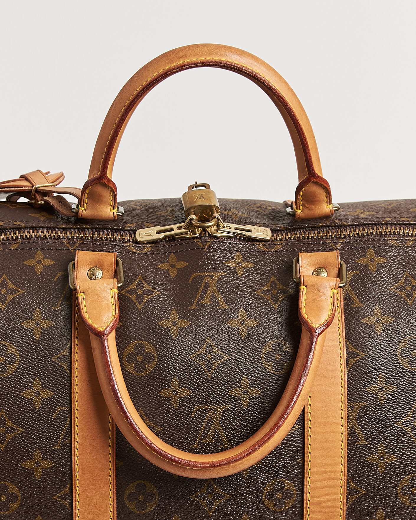 Herr | Pre-Owned & Vintage Bags | Louis Vuitton Pre-Owned | Keepall Bandouliére 55 Monogram