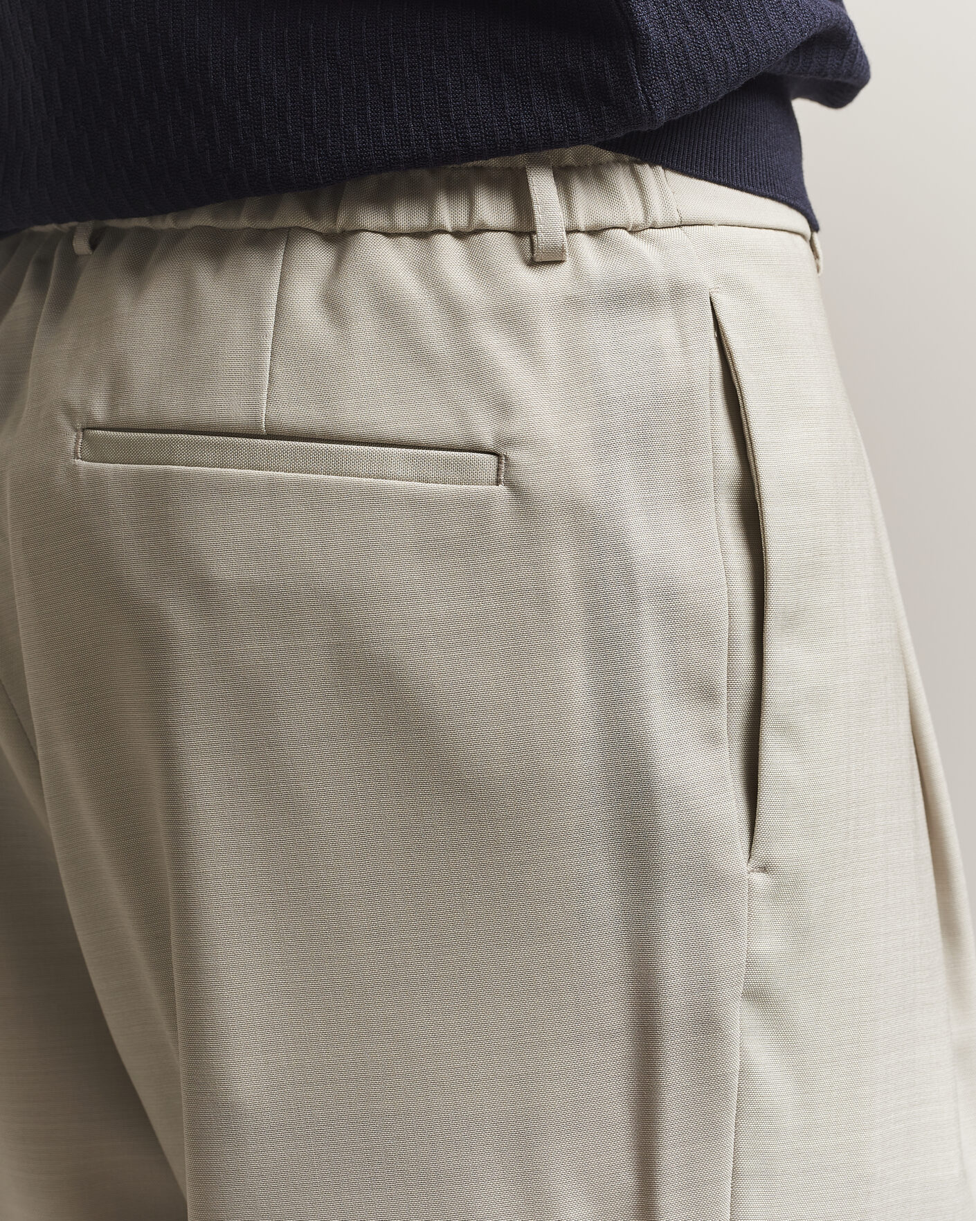 Herr | Byxor | BOSS BLACK | Pat Pleated Wool Trousers Light Beige