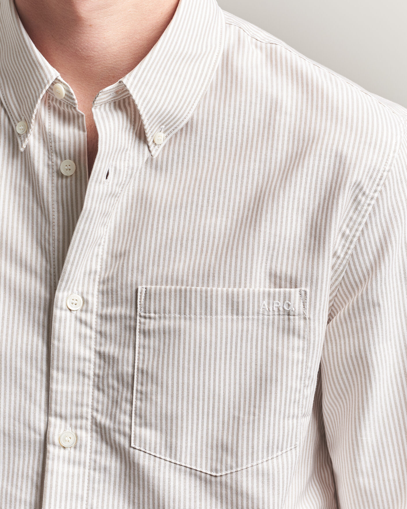 Herr | Skjortor | A.P.C. | Greg Striped Oxford Shirt Beige/White