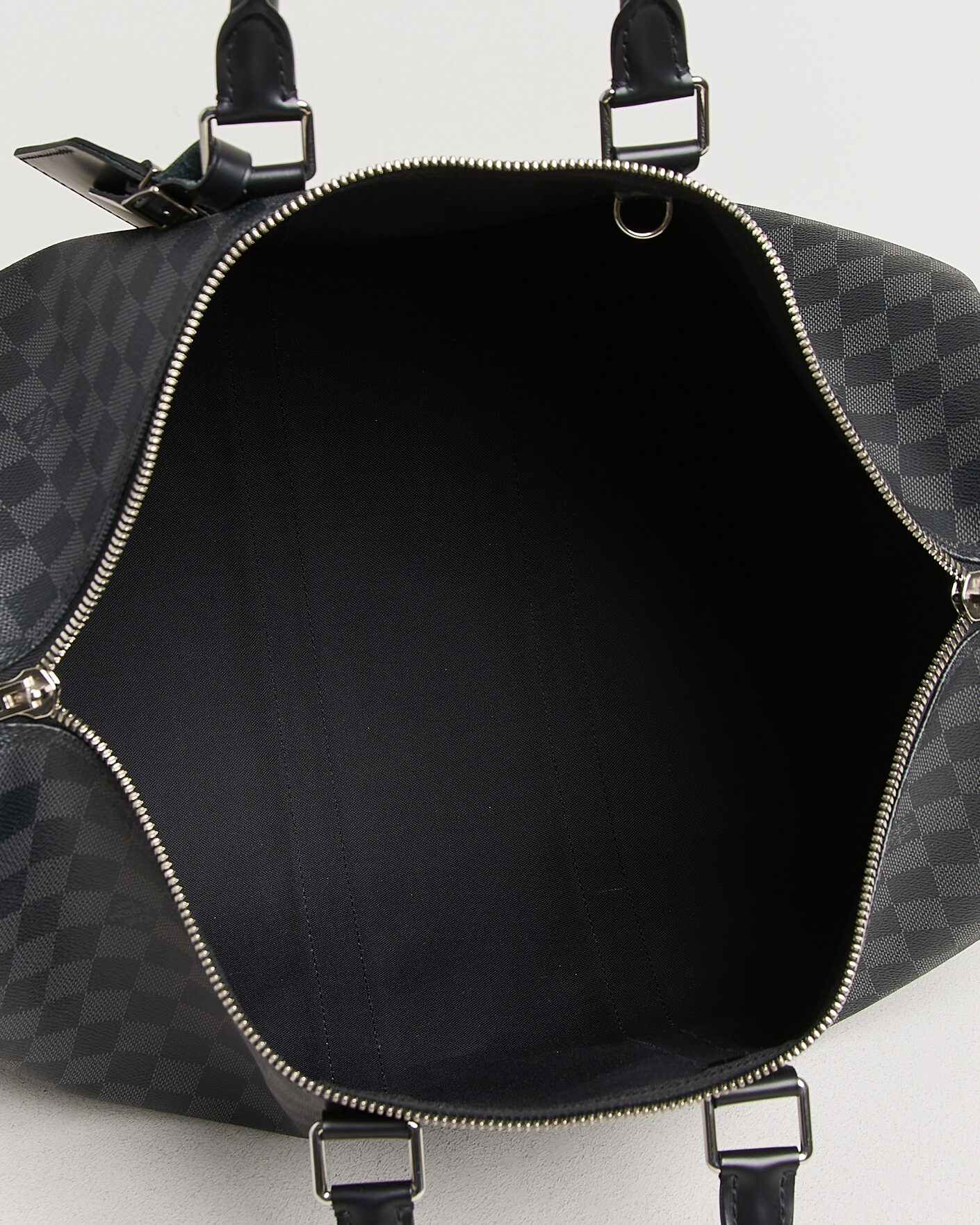 Herr | Pre-Owned & Vintage Bags | Louis Vuitton Pre-Owned | Keepall Bandouliére 45 Damier Graphite