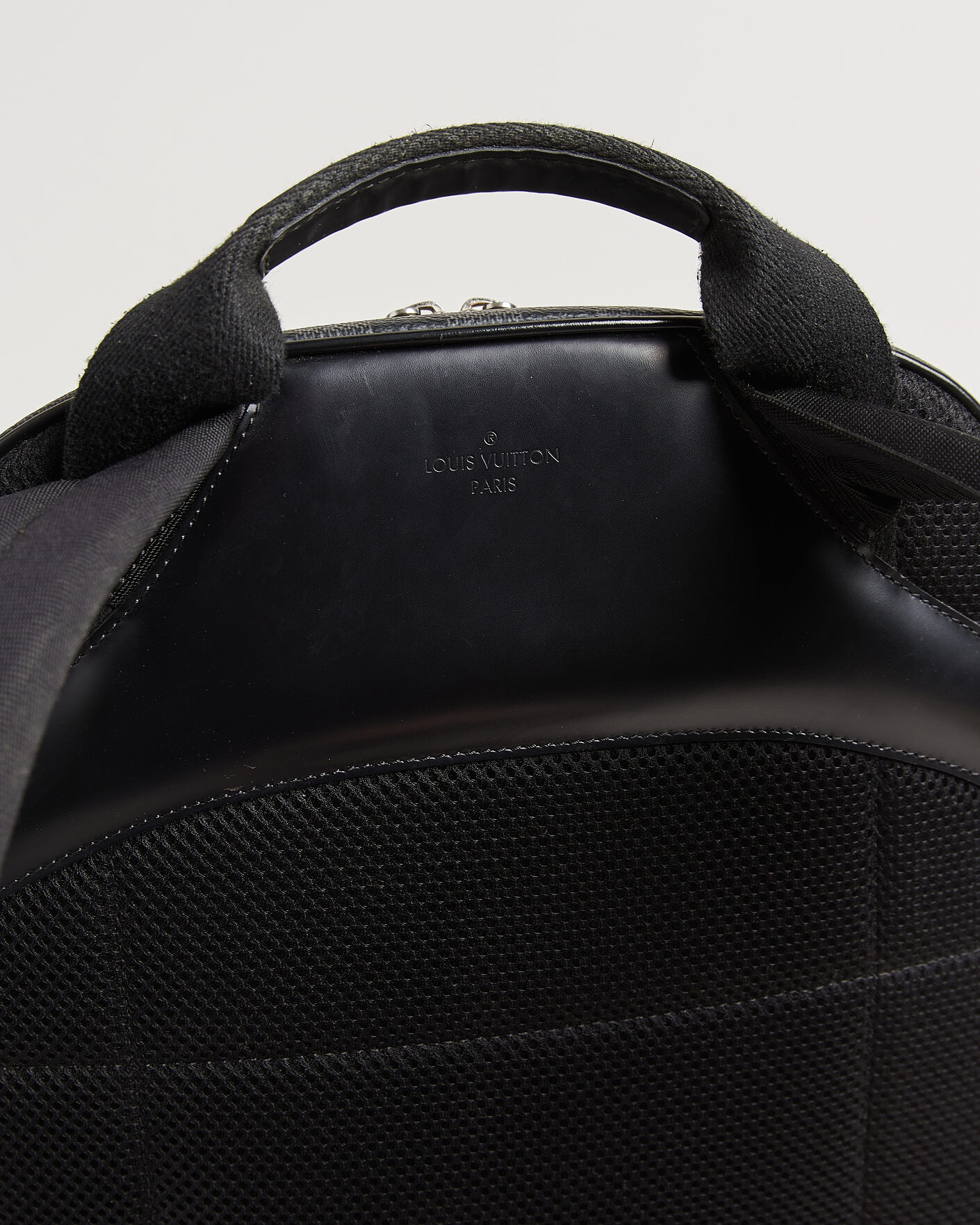 Herr | Louis Vuitton Pre-Owned Michael Backpack Damier Graphite Damier Graphite | Louis Vuitton Pre-Owned | Michael Backpack Damier Graphite Damier Graphite