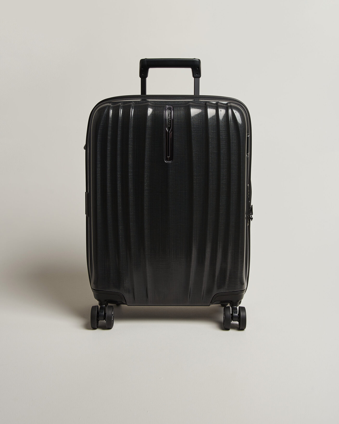 Herr | Väskor | Samsonite | Nexis Spinner Carry-On Onyx Black