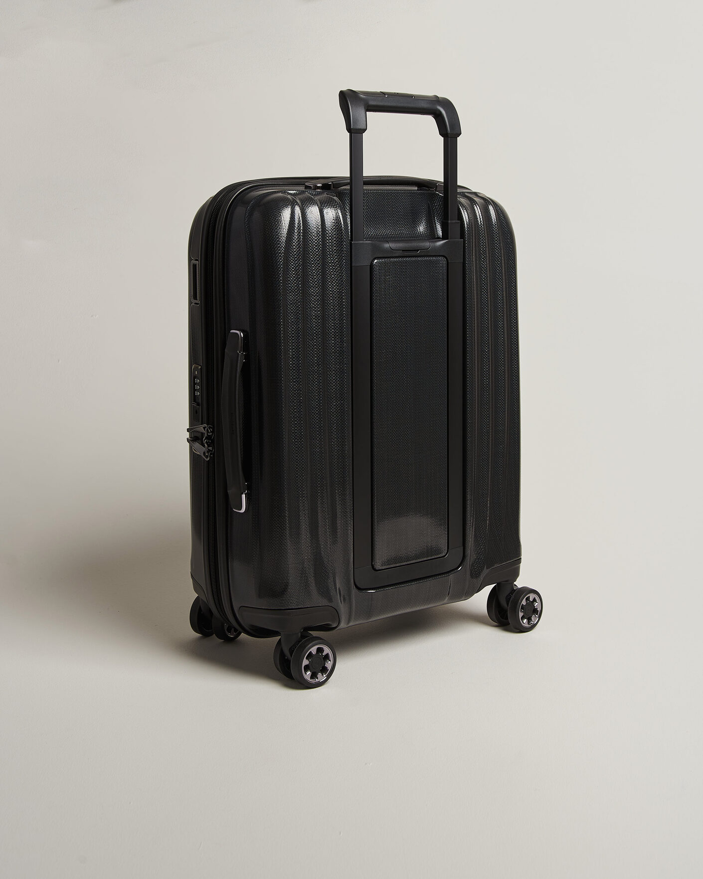 Herr | Väskor | Samsonite | Nexis Spinner Carry-On Onyx Black