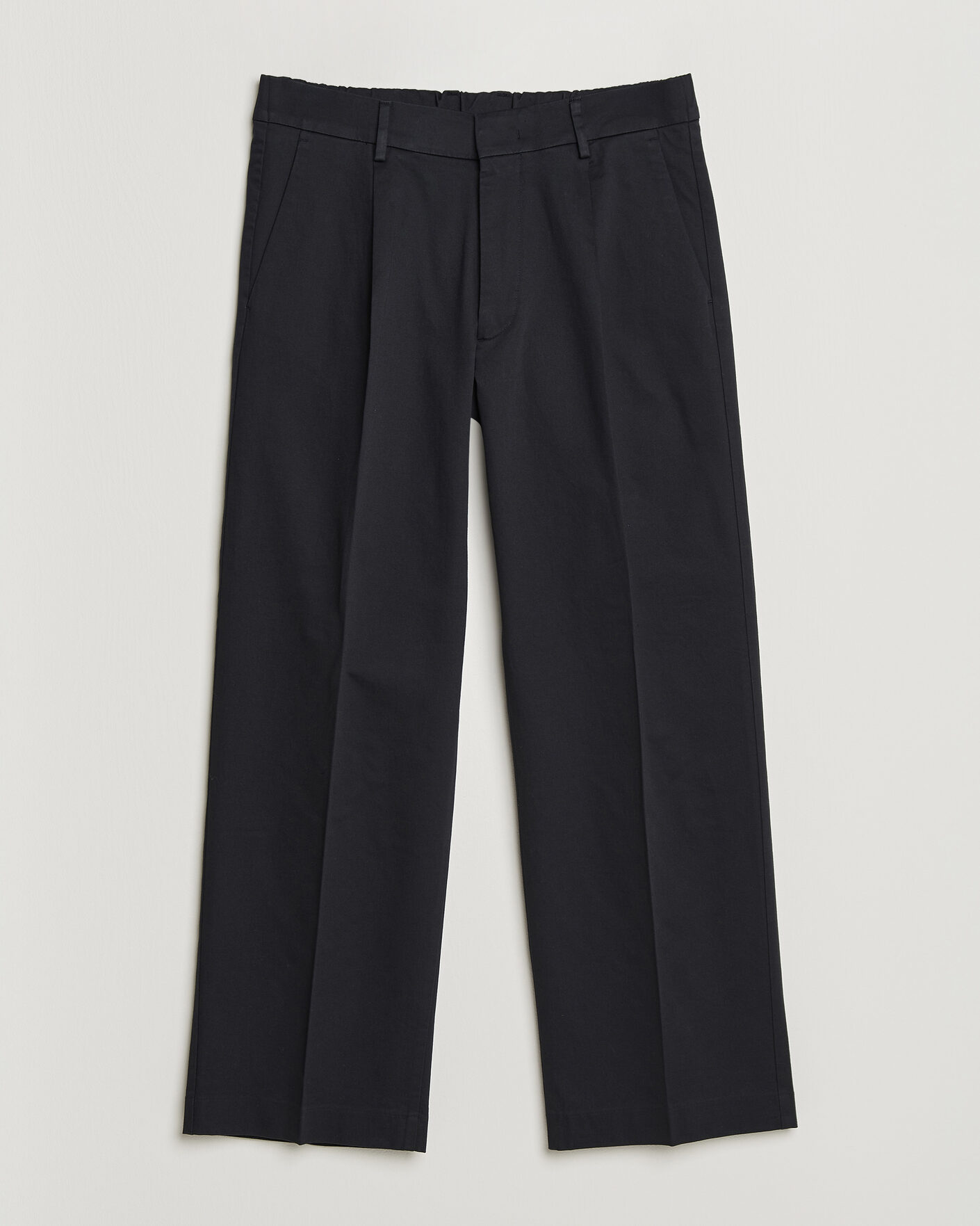 Herr | Byxor | NN07 | Kay Relaxed Fit Pleated Cotton Trousers Navy Blue