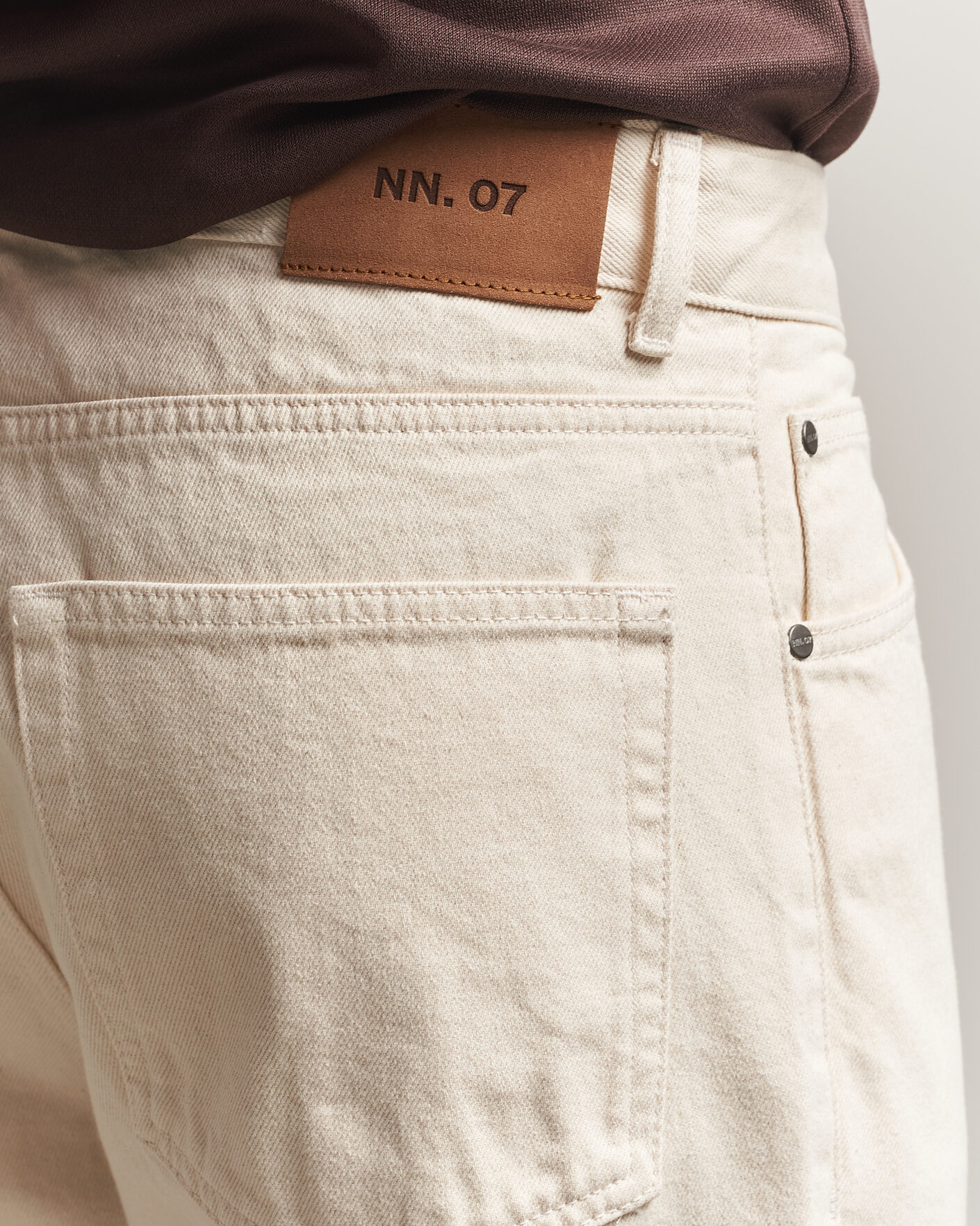 Herr | Jeans | NN07 | Otis Relaxed Fit Jeans Ecru