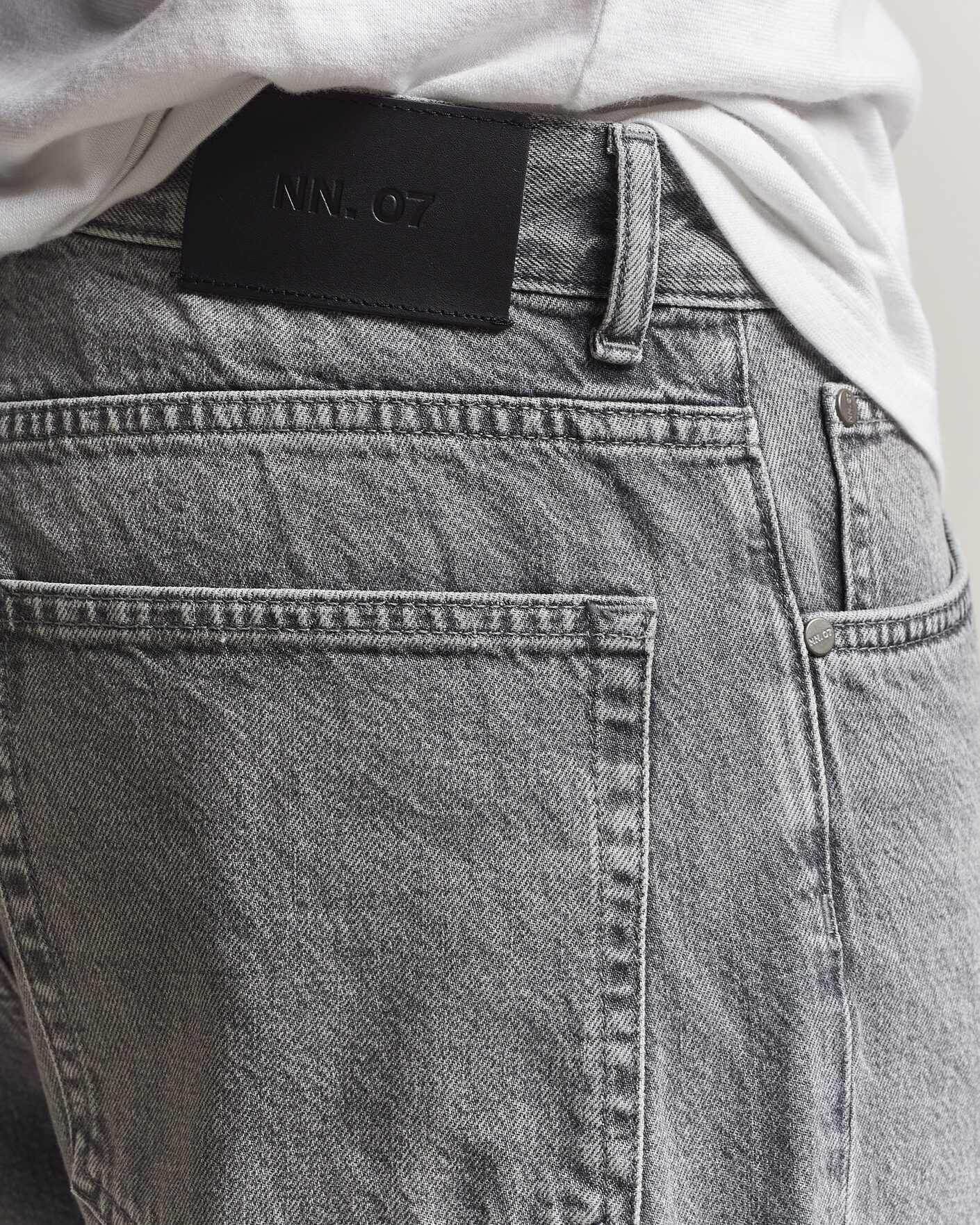 Herr | Byxor | NN07 | Otis Relaxed Fit Jeans Washed Grey