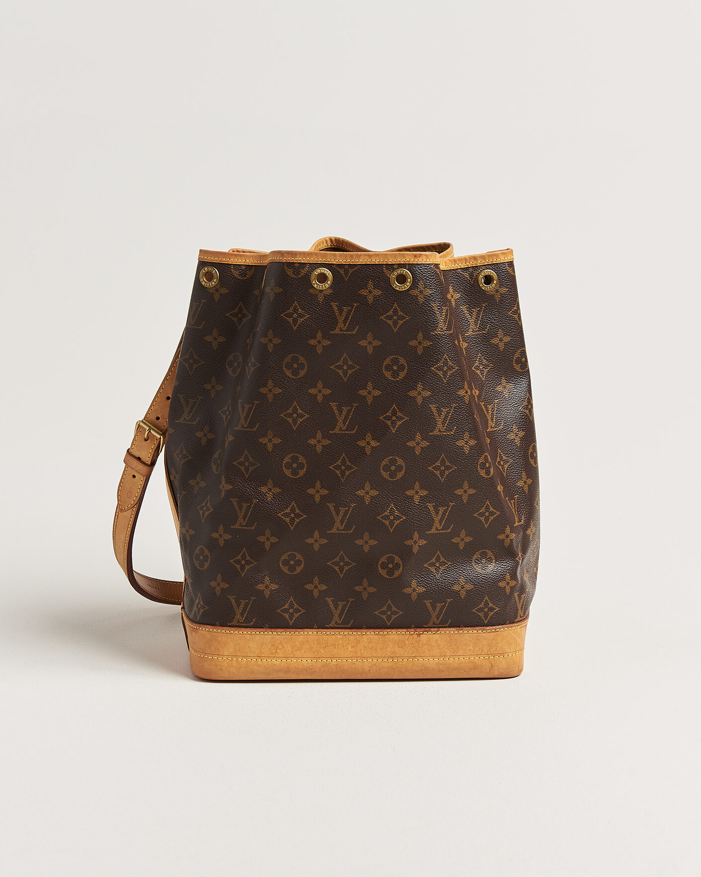 Herr | Pre-Owned & Vintage Bags | Louis Vuitton Pre-Owned | Noé Monogram