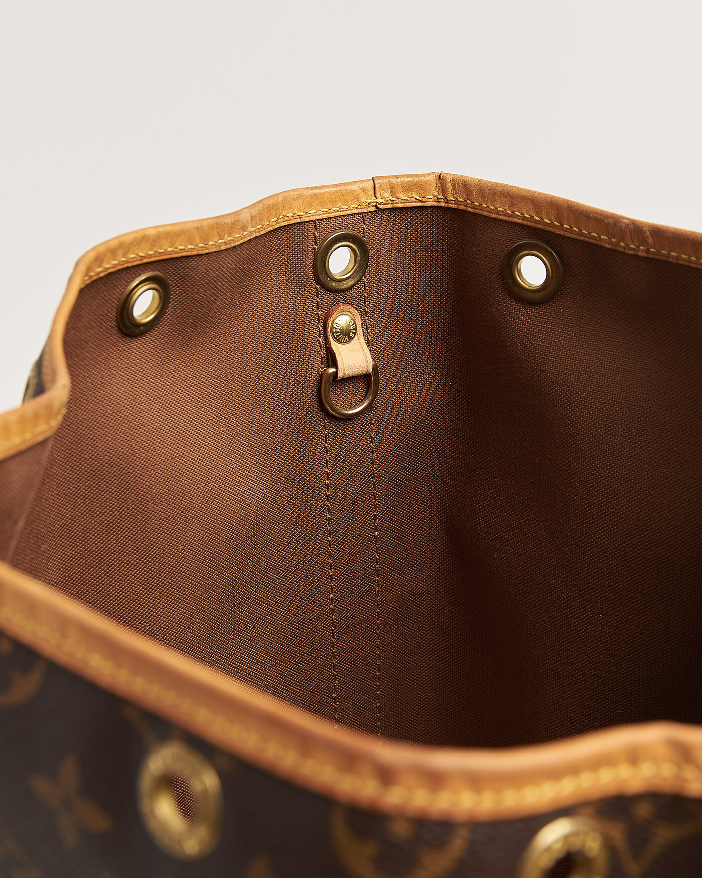 Herr | Pre-Owned & Vintage Bags | Louis Vuitton Pre-Owned | Noé Monogram