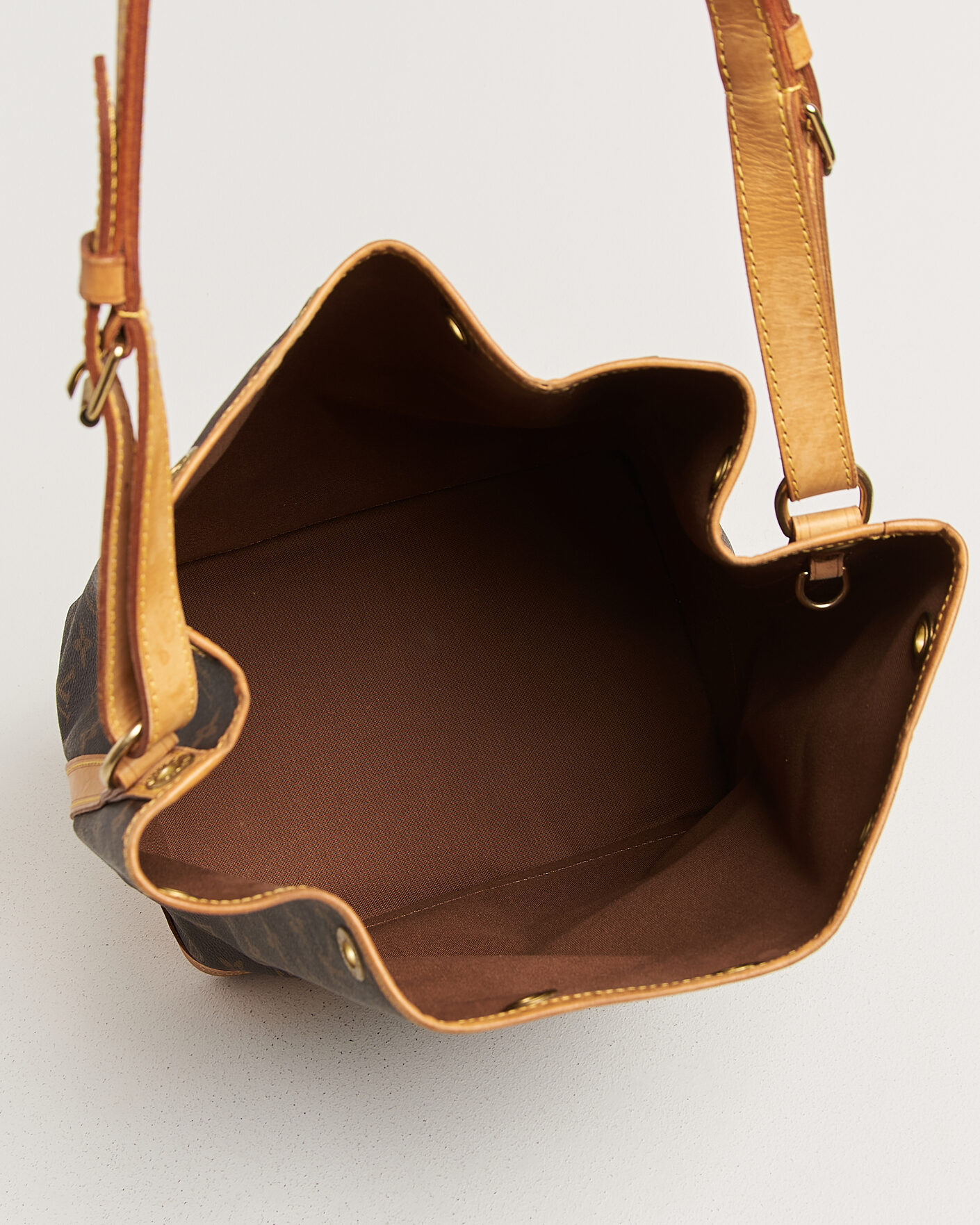 Herr | Pre-Owned & Vintage Bags | Louis Vuitton Pre-Owned | Noé Monogram