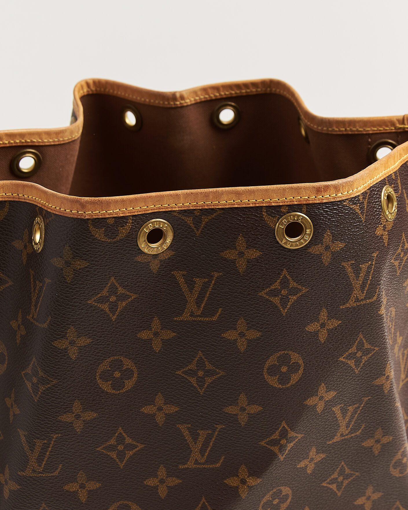 Herr | Pre-Owned & Vintage Bags | Louis Vuitton Pre-Owned | Noé Monogram