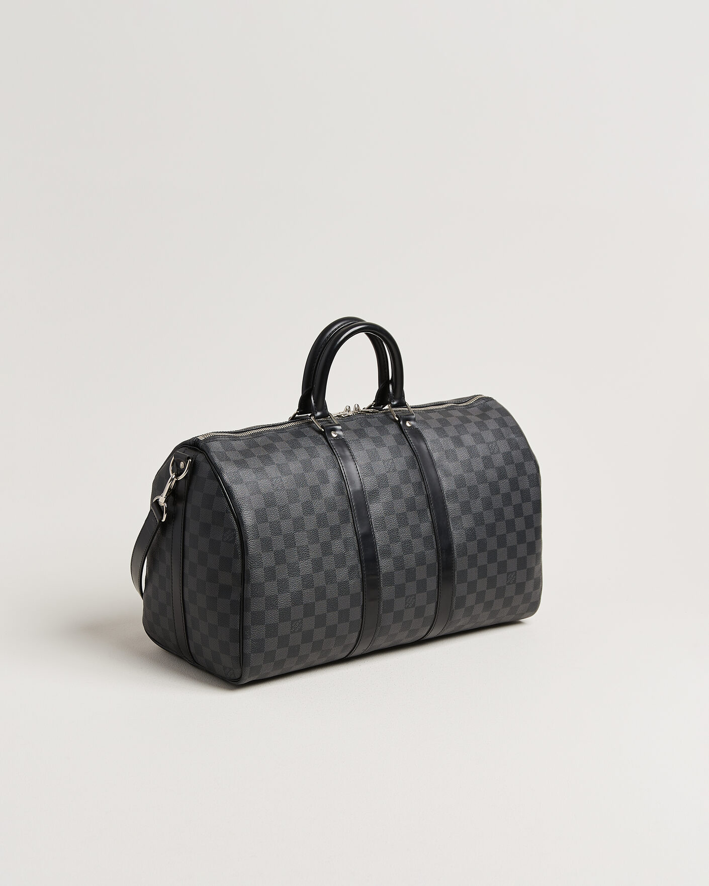 Herr | Pre-Owned & Vintage Bags | Louis Vuitton Pre-Owned | Keepall 45 Bandouliére Damier Graphite