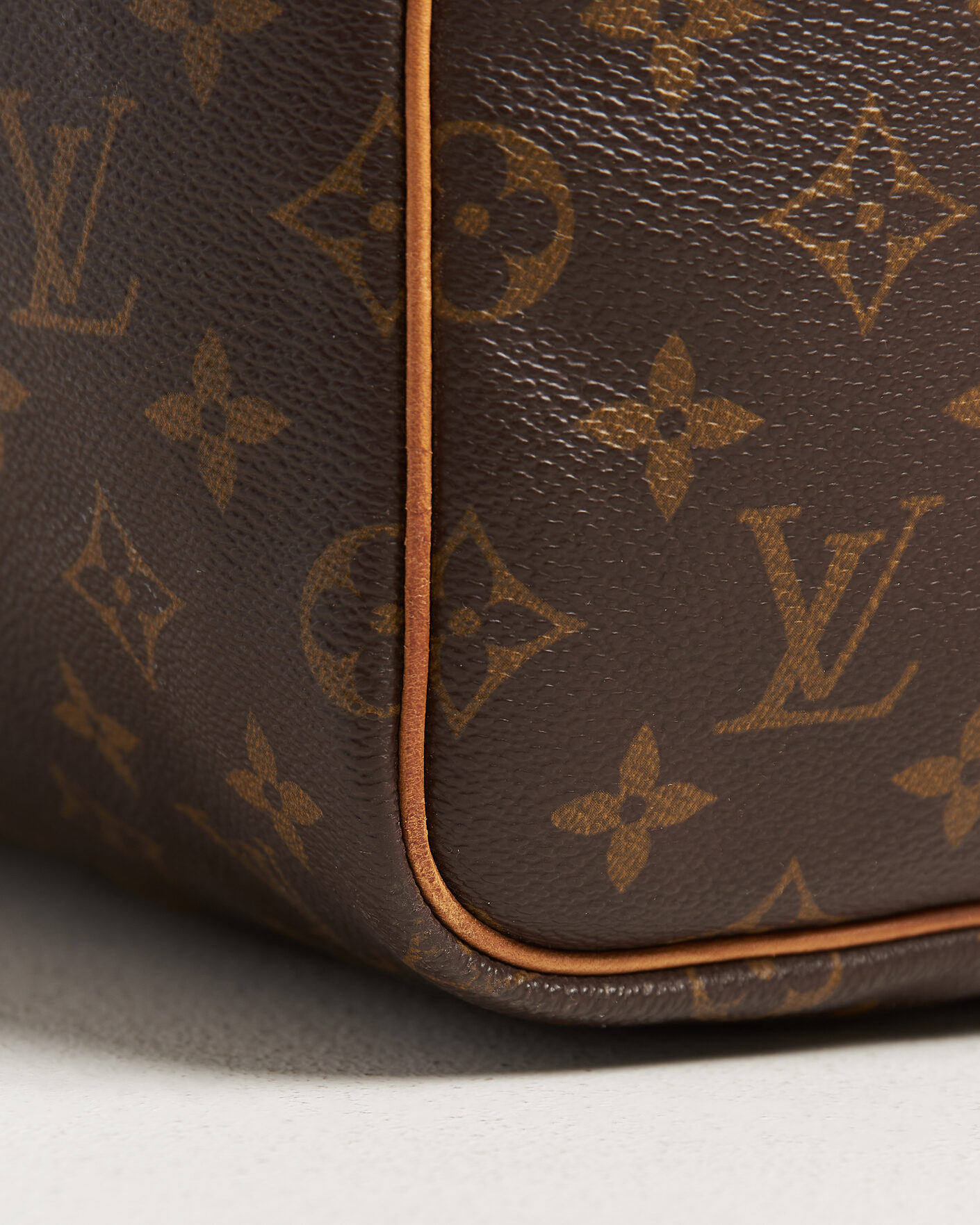 Herr | Pre-Owned & Vintage Bags | Louis Vuitton Pre-Owned | Keepall 55 Bandouliére Monogram