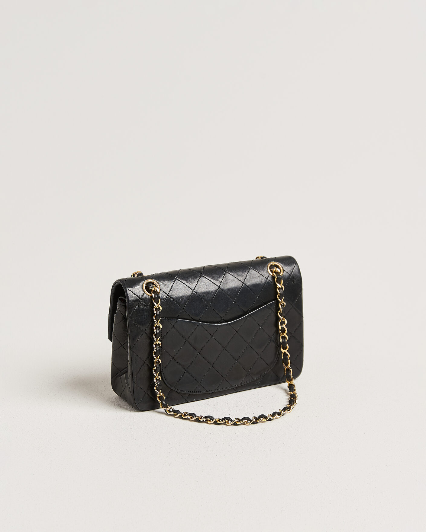 Herr | Pre-Owned & Vintage Bags | Chanel Pre-Owned | Classic Small Double Flap Bag Black