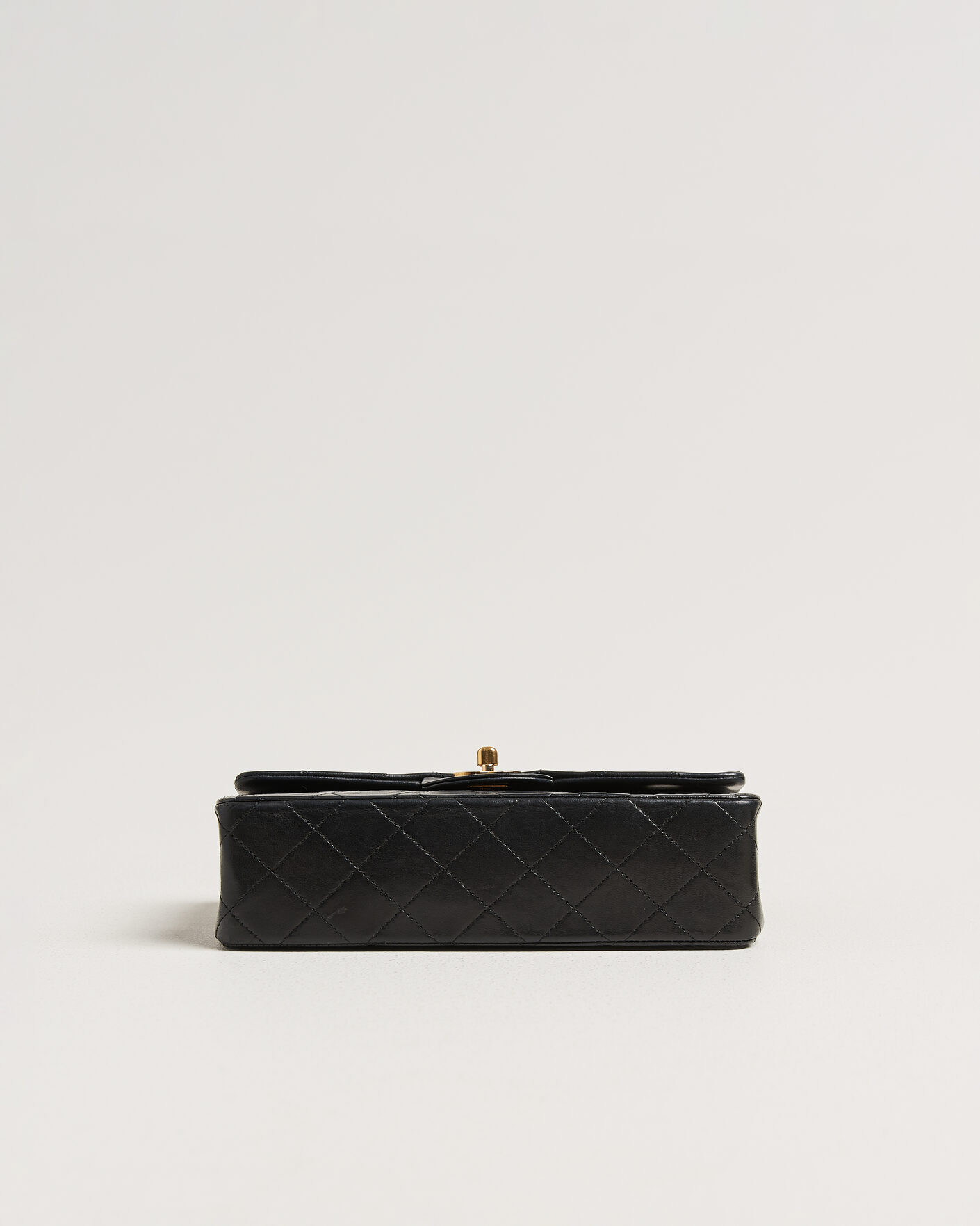 Herr | Pre-Owned & Vintage Bags | Chanel Pre-Owned | Classic Small Double Flap Bag Black