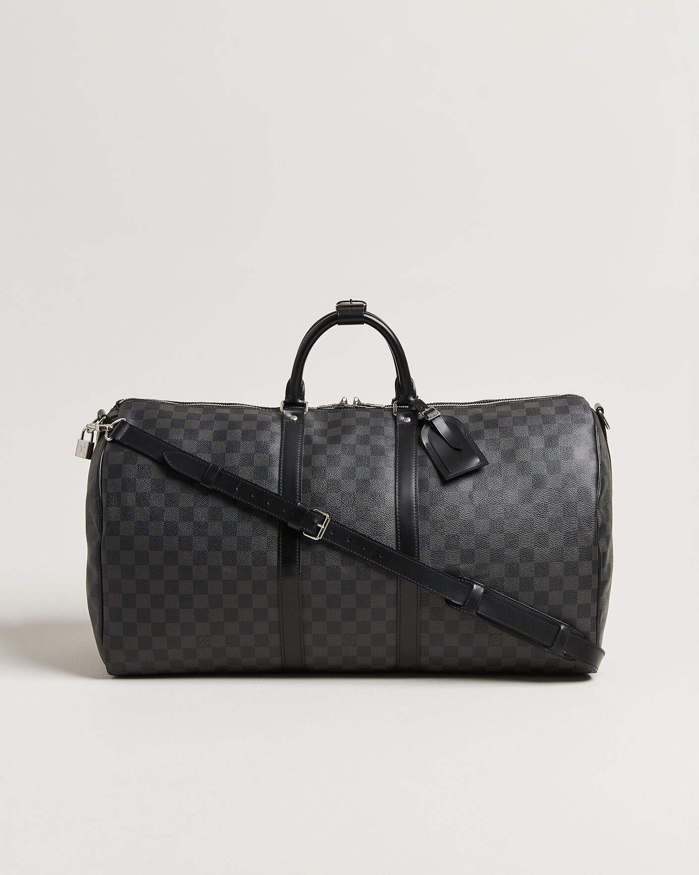 Herr | Pre-Owned & Vintage Bags | Louis Vuitton Pre-Owned | Keepall 55 Bandouliére Damier Graphite