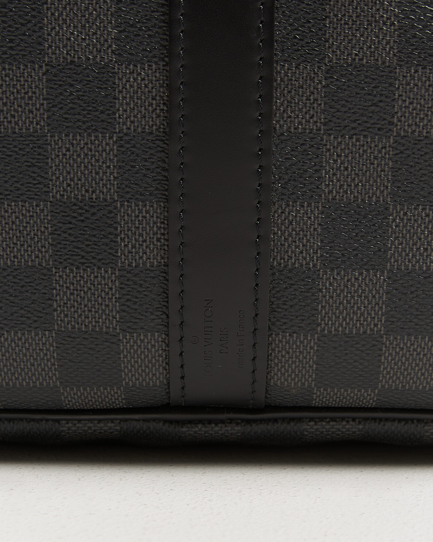Herr | Pre-Owned & Vintage Bags | Louis Vuitton Pre-Owned | Keepall 55 Bandouliére Damier Graphite