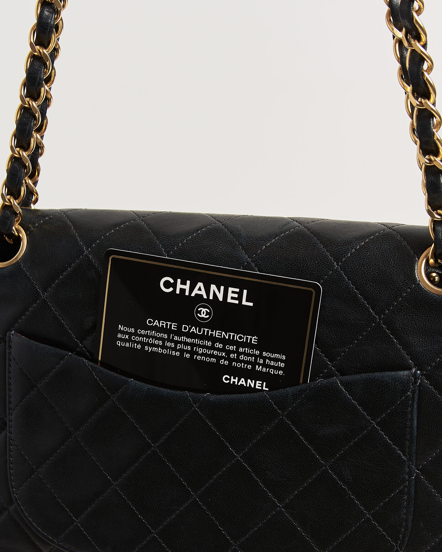 Herr | Pre-Owned & Vintage Bags | Chanel Pre-Owned | Classic Medium Double Flap Bag Black