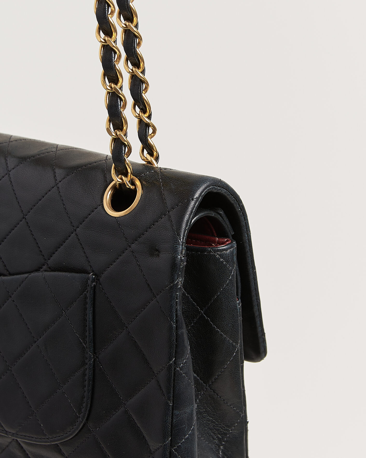 Herr | Pre-Owned & Vintage Bags | Chanel Pre-Owned | Classic Medium Double Flap Bag Black