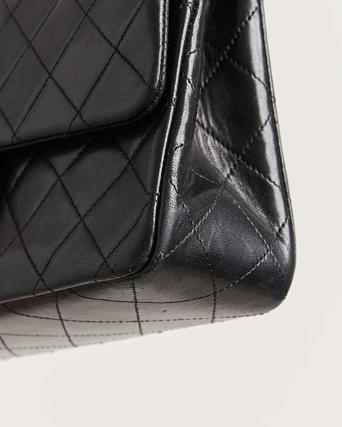 Herr | Pre-Owned & Vintage Bags | Chanel Pre-Owned | Classic Small Double Flap Bag Black