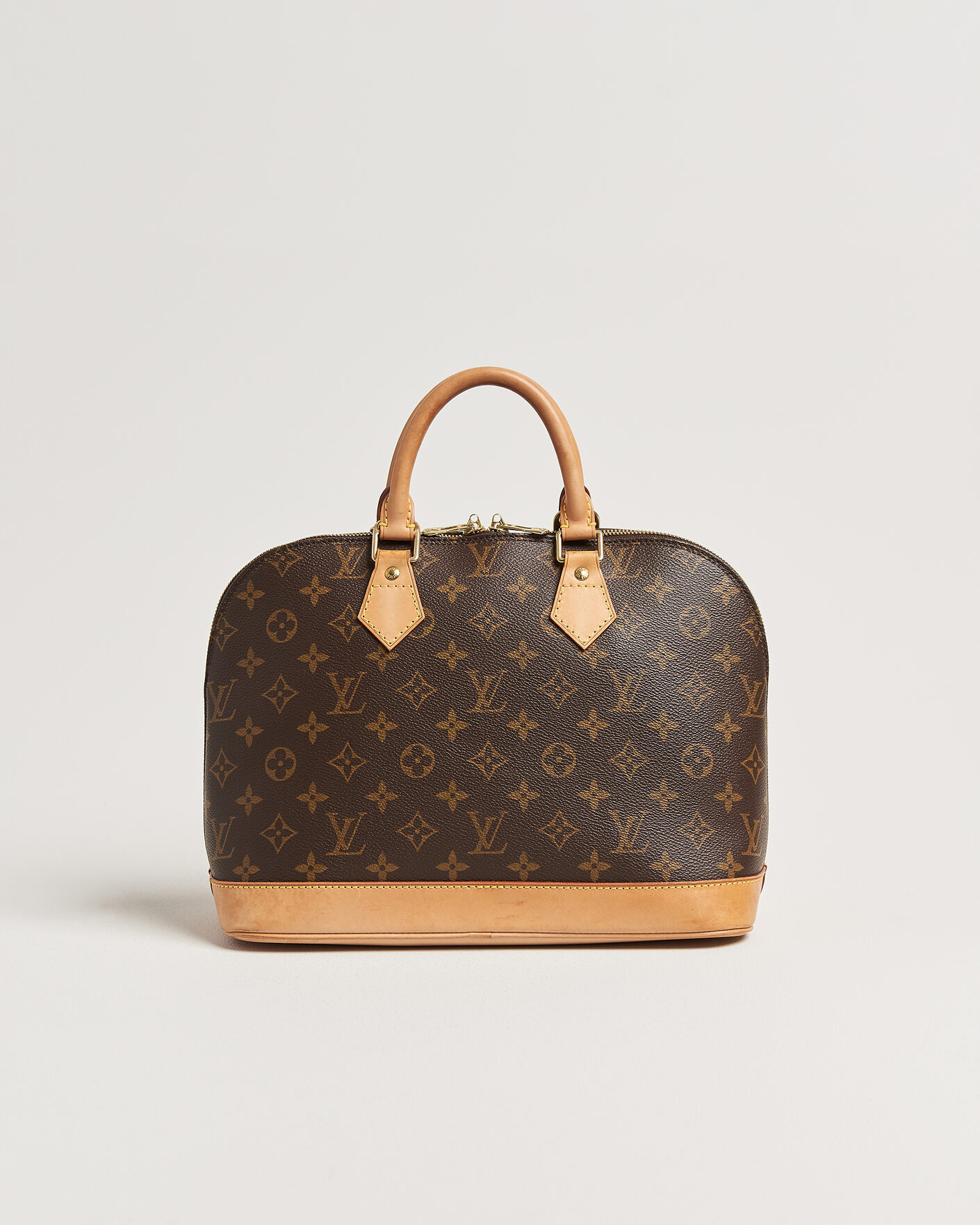 Herr | Pre-Owned & Vintage Bags | Louis Vuitton Pre-Owned | Alma Bag PM Monogram