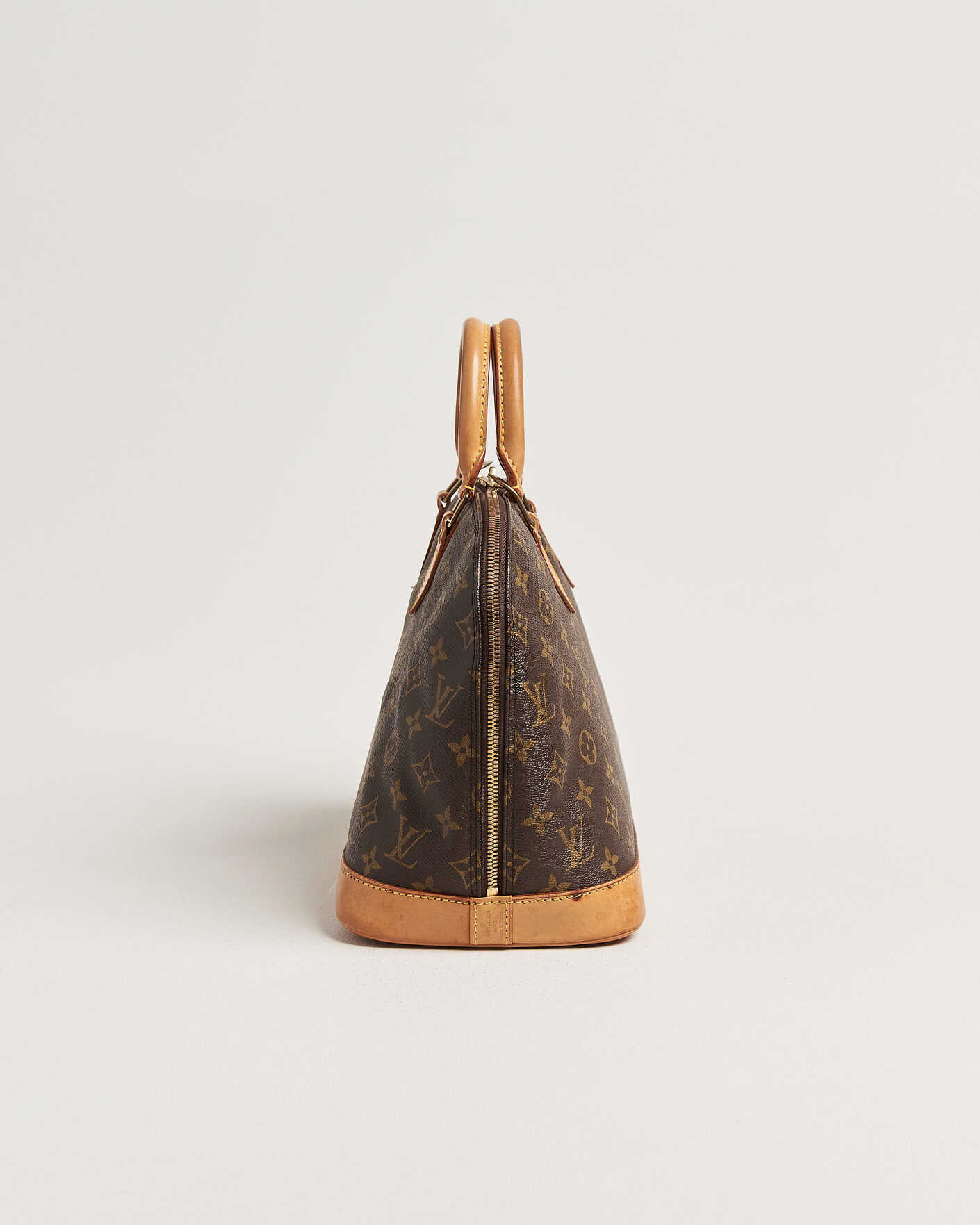 Herr | Pre-Owned & Vintage Bags | Louis Vuitton Pre-Owned | Alma Bag PM Monogram