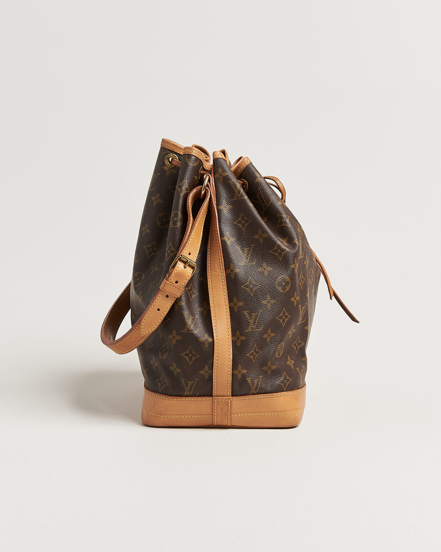 Herr | Pre-Owned & Vintage Bags | Louis Vuitton Pre-Owned | Noé Monogram