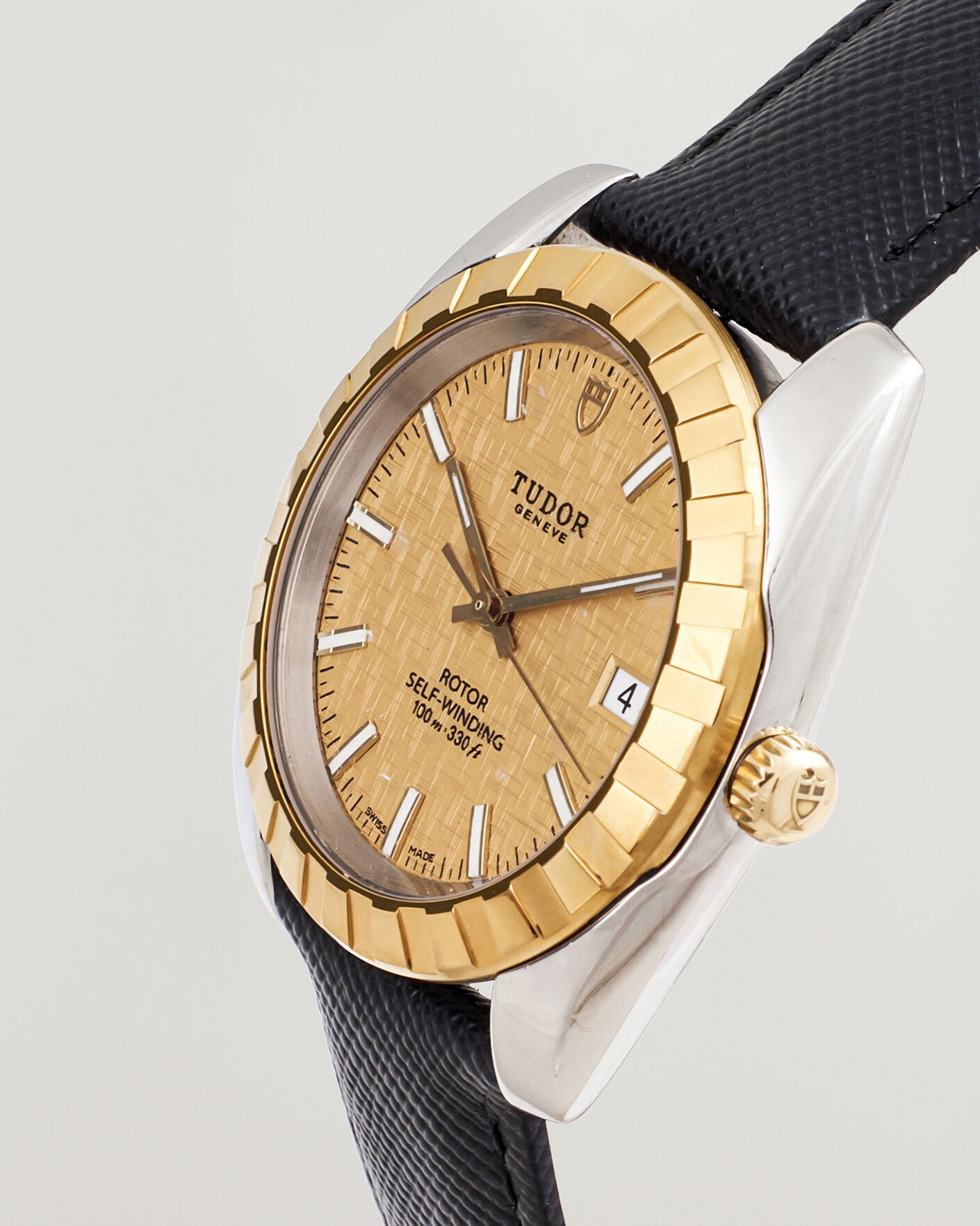 Herr | Pre-Owned & Vintage Watches | Tudor Pre-Owned | Classic Date