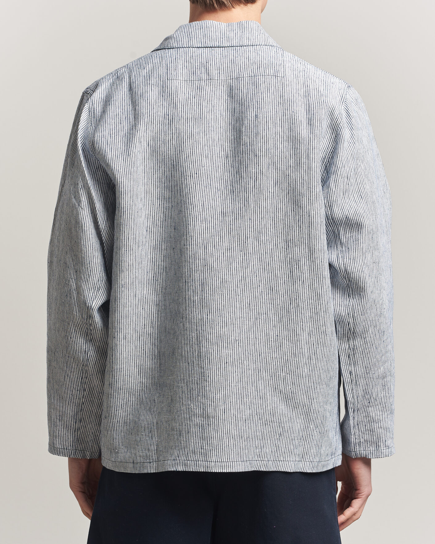 Herr | Skjortor | Peregrine | Windsor Linen Shacket Navy Stripe