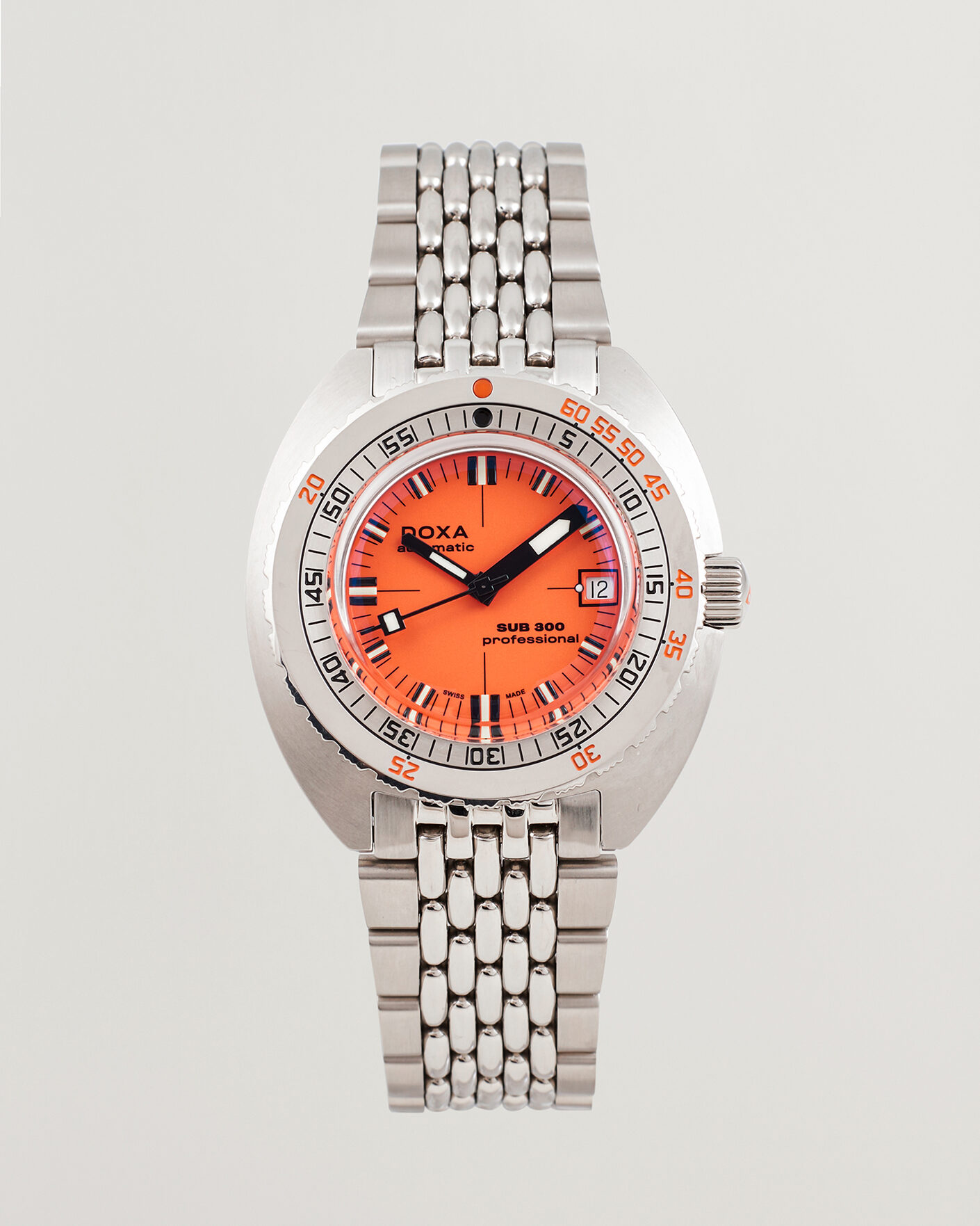 Herr | Pre-Owned & Vintage Watches | DOXA Pre-Owned | Sub 300 Professional