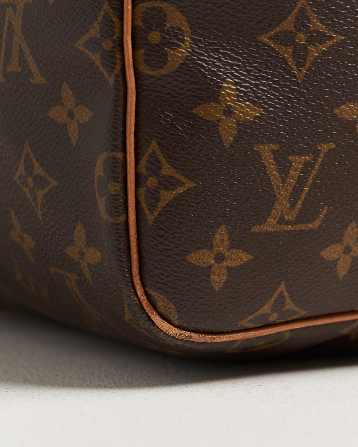 Herr | Pre-Owned & Vintage Bags | Louis Vuitton Pre-Owned | Keepall 55 Bandouliére Monogram