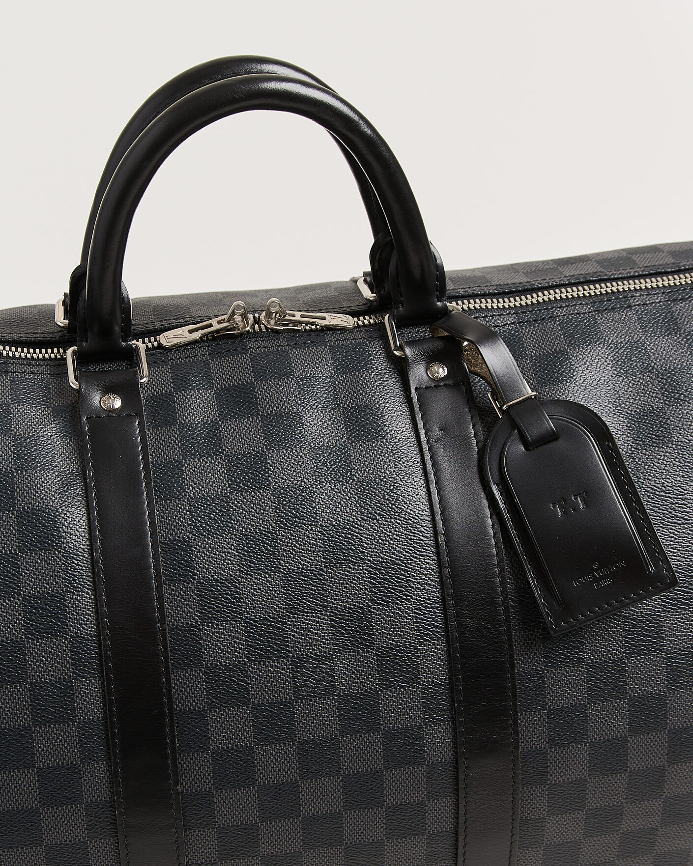 Herr | Pre-Owned & Vintage Bags | Louis Vuitton Pre-Owned | Keepall 55 Bandouliére Damier Graphite